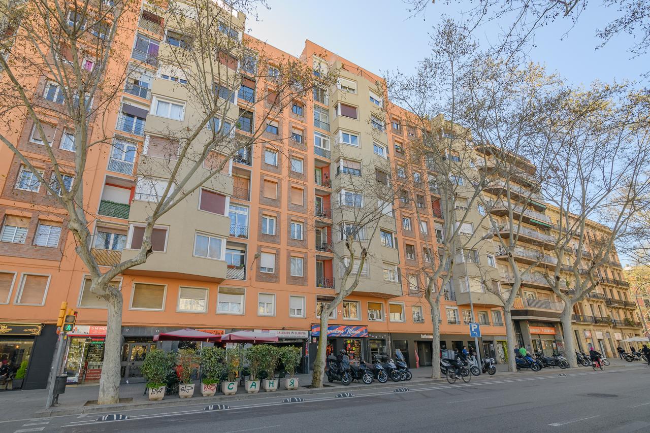 Piso – Barcelona 65.00 m2 photo12