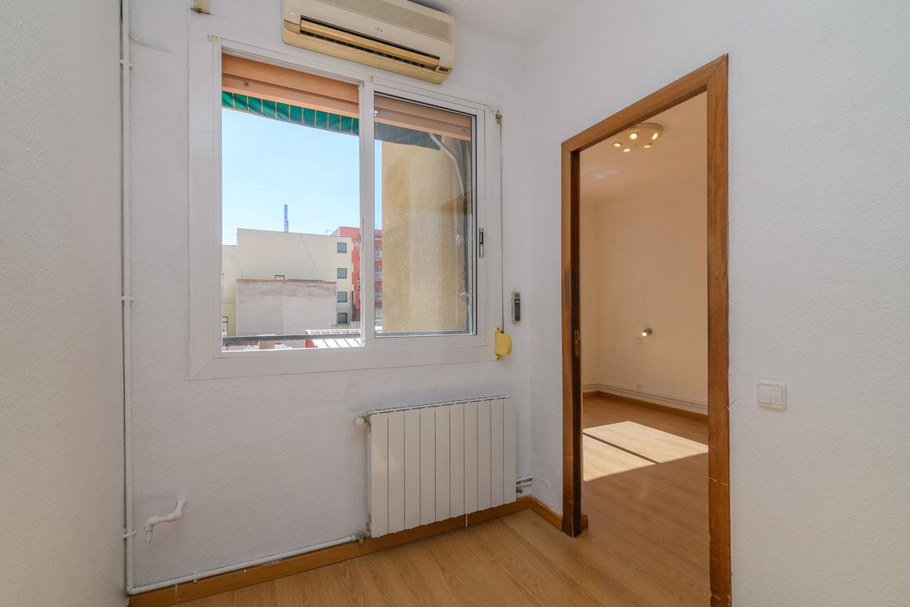 Piso – Barcelona 70.00 m2 photo4