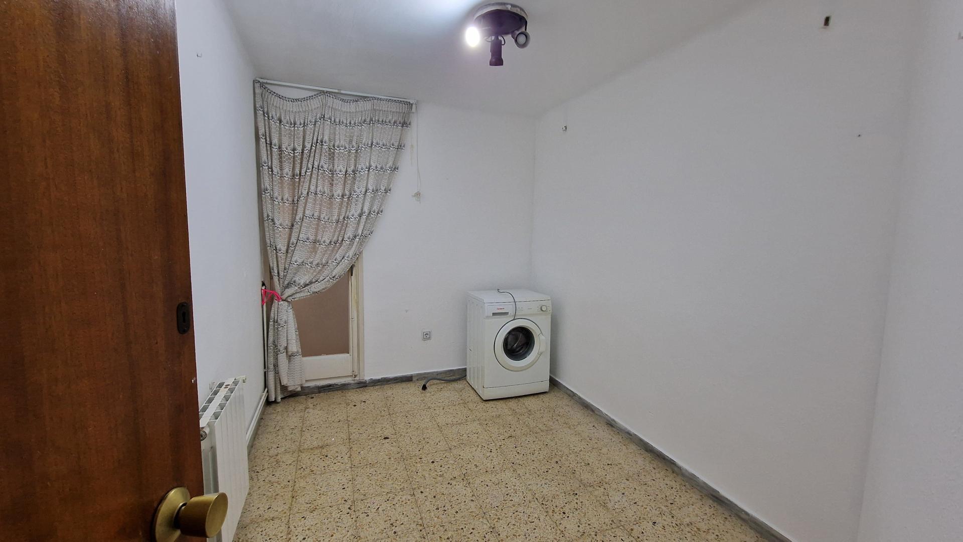 Piso – Hospitalet de Llobregat 80.00 m2 photo12