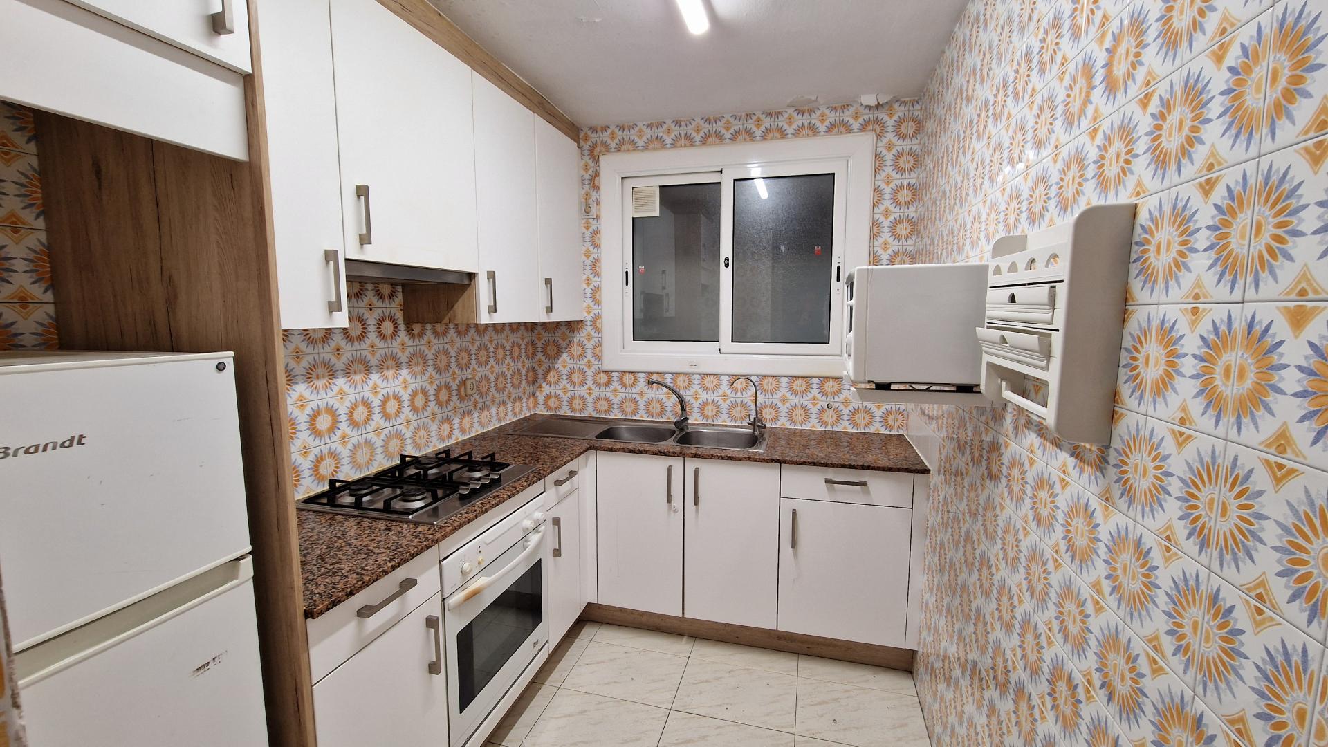 Piso – Hospitalet de Llobregat 80.00 m2 photo13