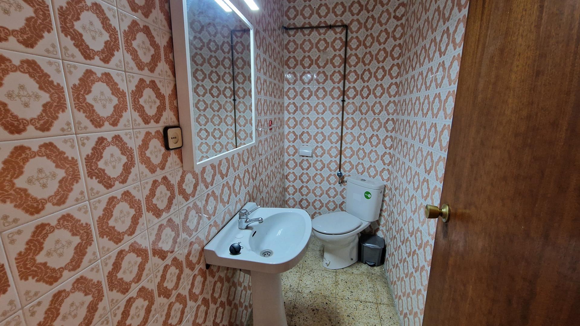 Piso – Hospitalet de Llobregat 80.00 m2 photo14