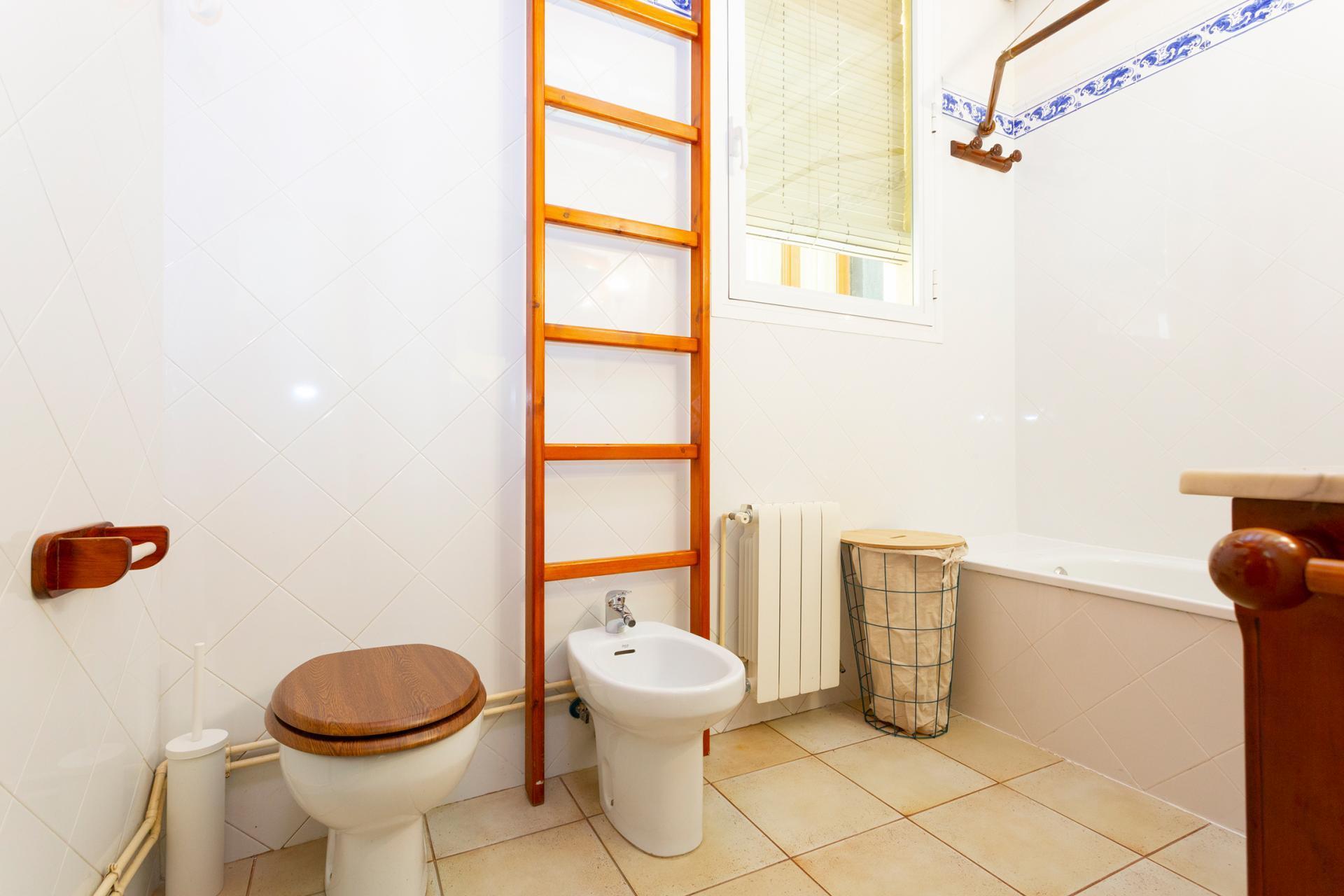 Piso – Barcelona 80.00 m2 photo11
