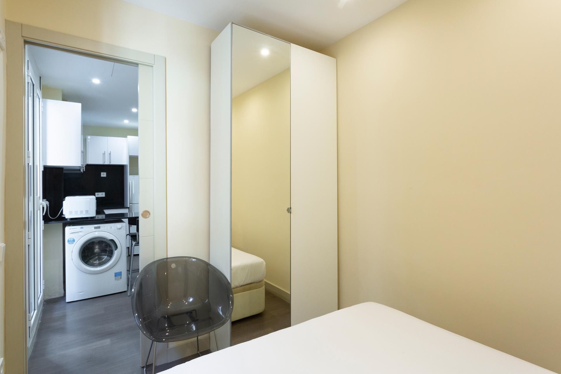 Piso – Barcelona 38.00 m2 photo11