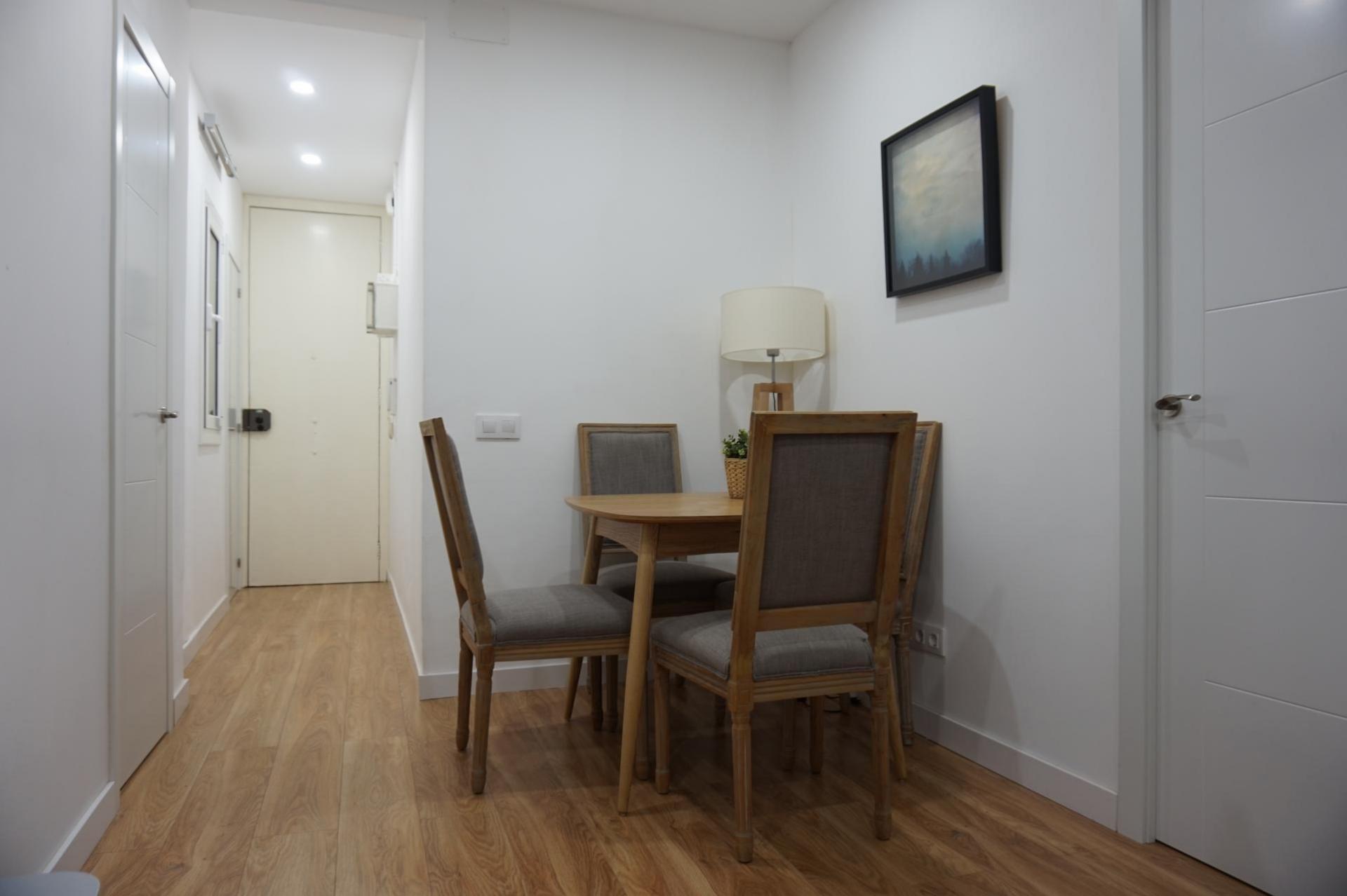 Piso – Barcelona 53.00 m2 photo7