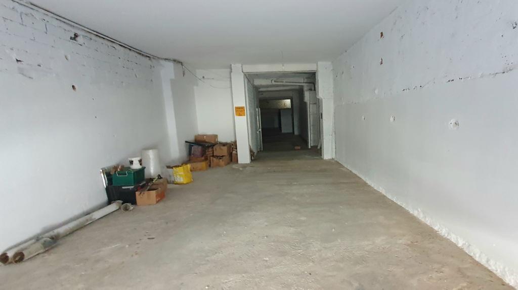 Local comercial – Badalona 180.00 m2 photo3