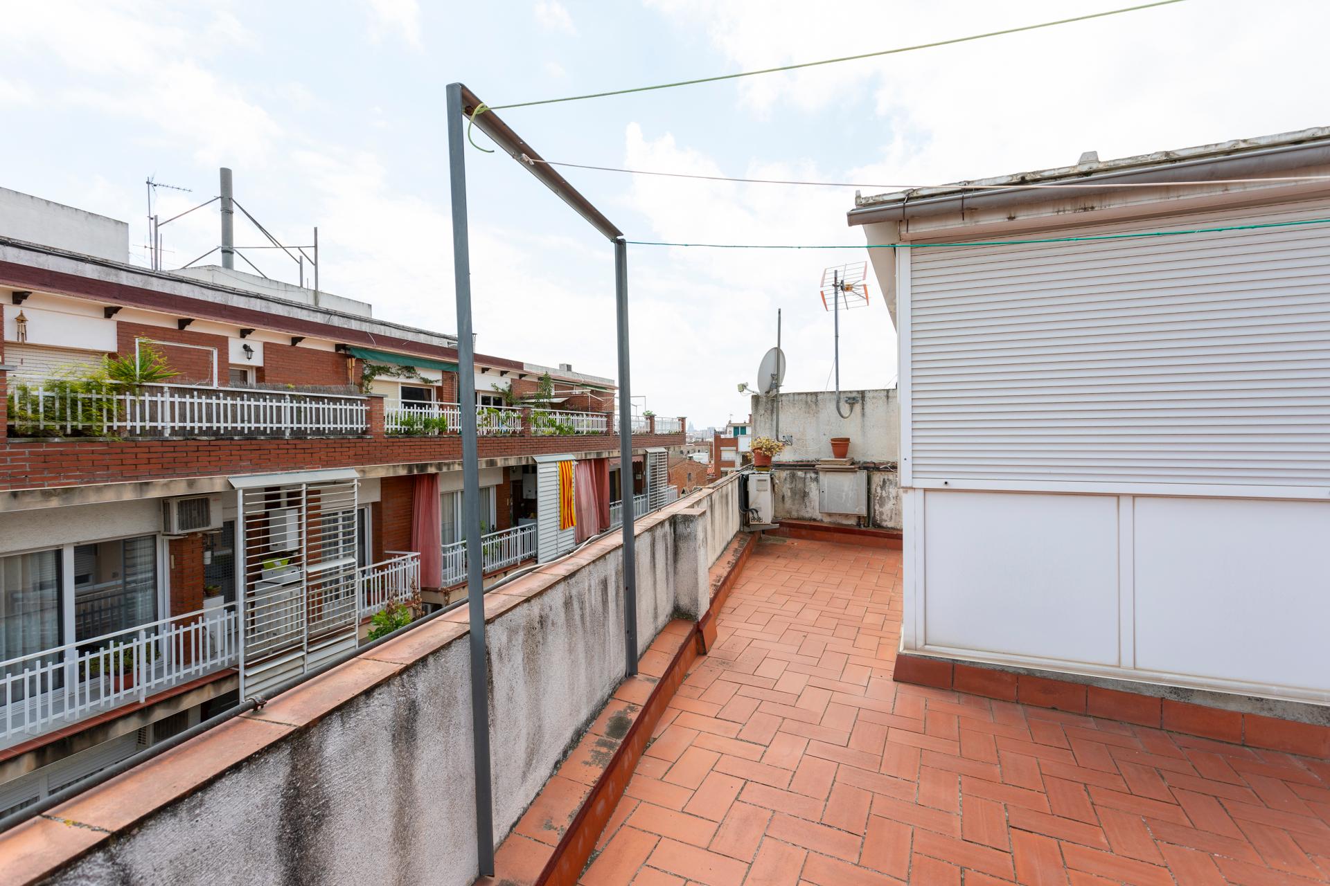 Piso – Santa Coloma de Gramenet 81.00 m2 photo19