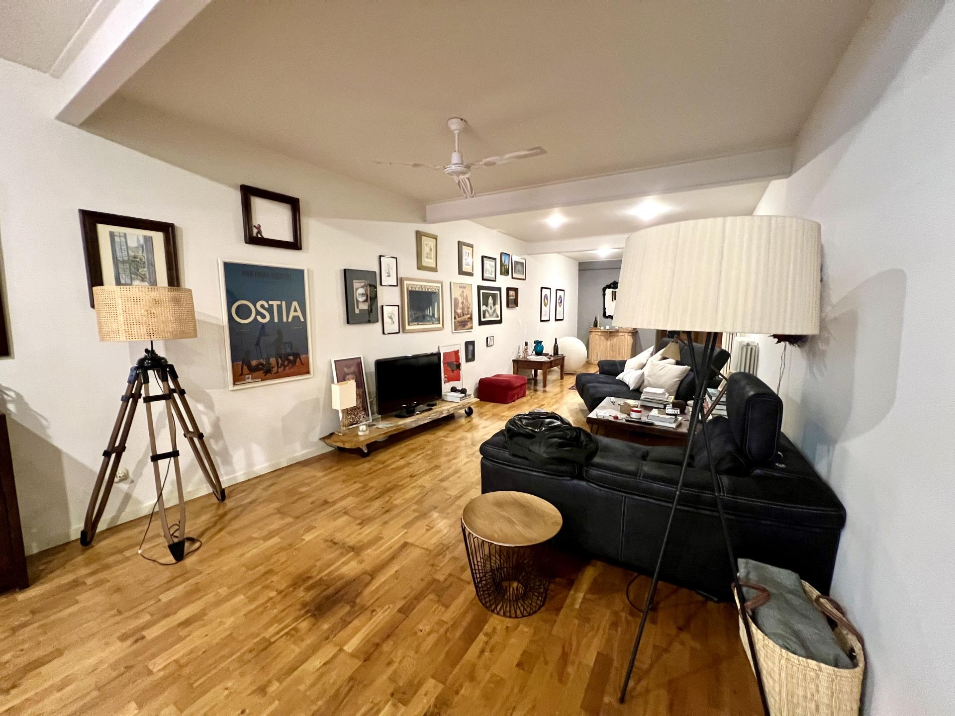 Piso – Barcelona 222.00 m2 photo3