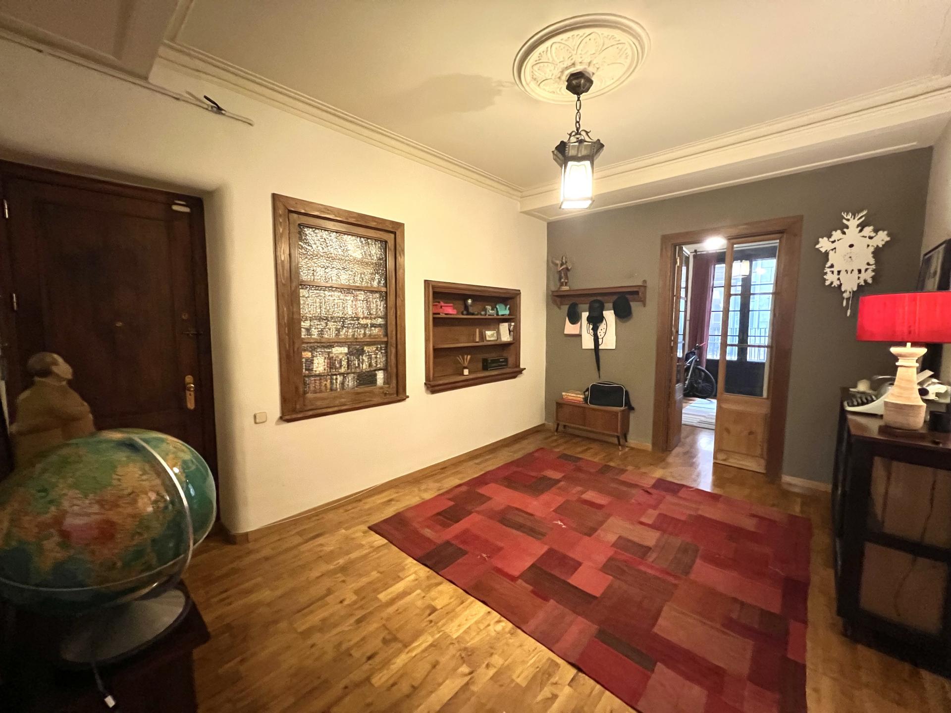 Piso – Barcelona 222.00 m2 photo9