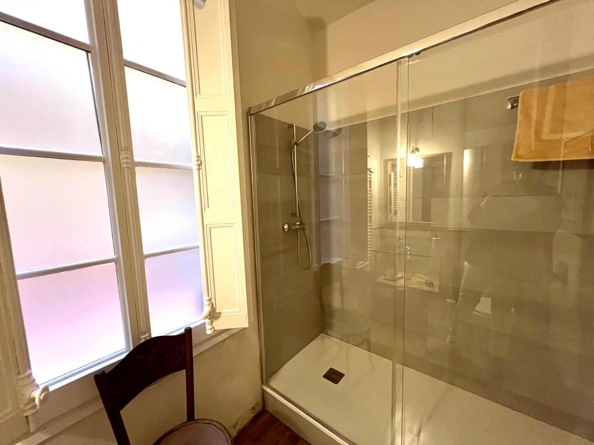 Piso – Barcelona 222.00 m2 photo14