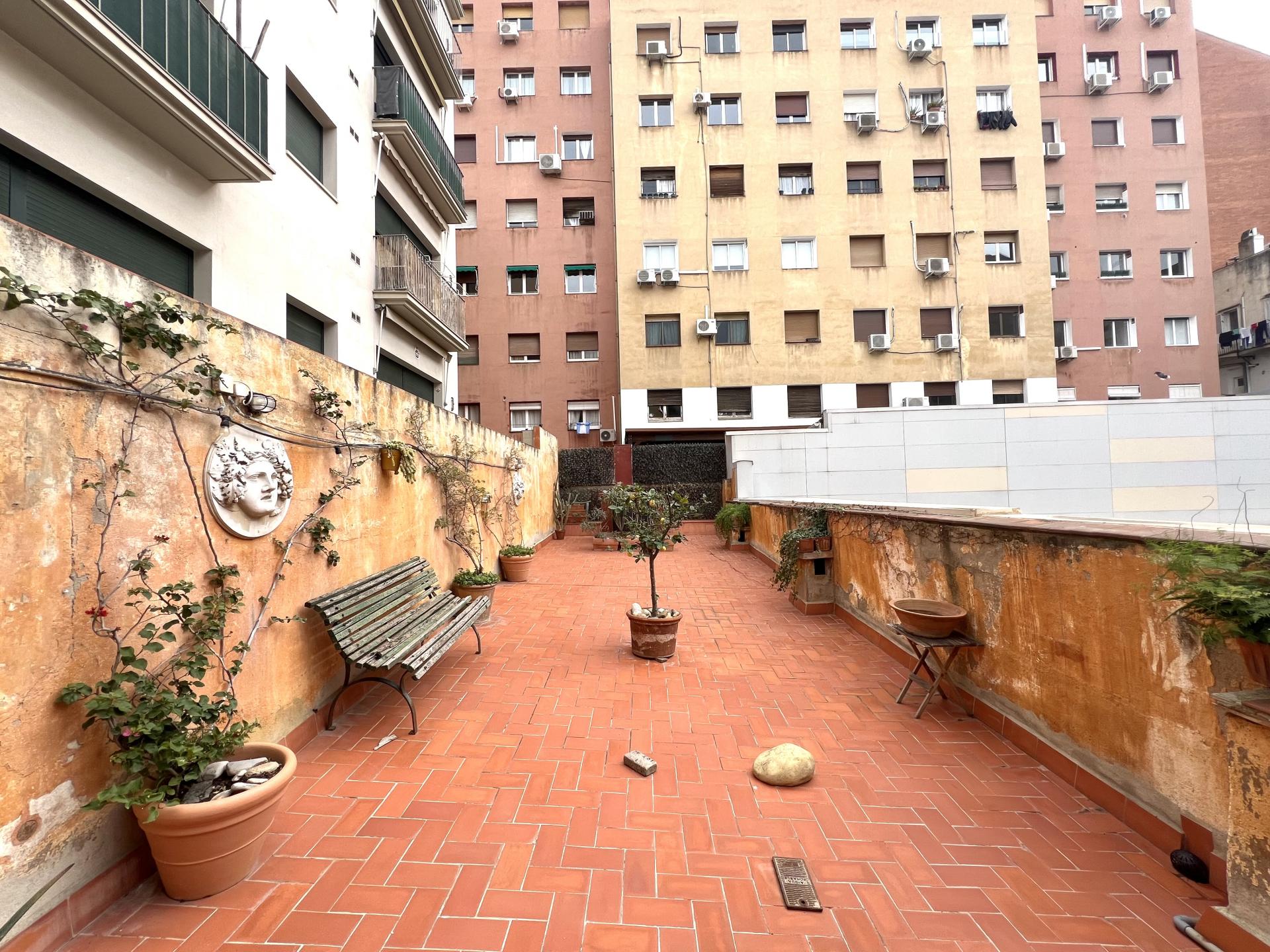 Piso – Barcelona 222.00 m2 photo41