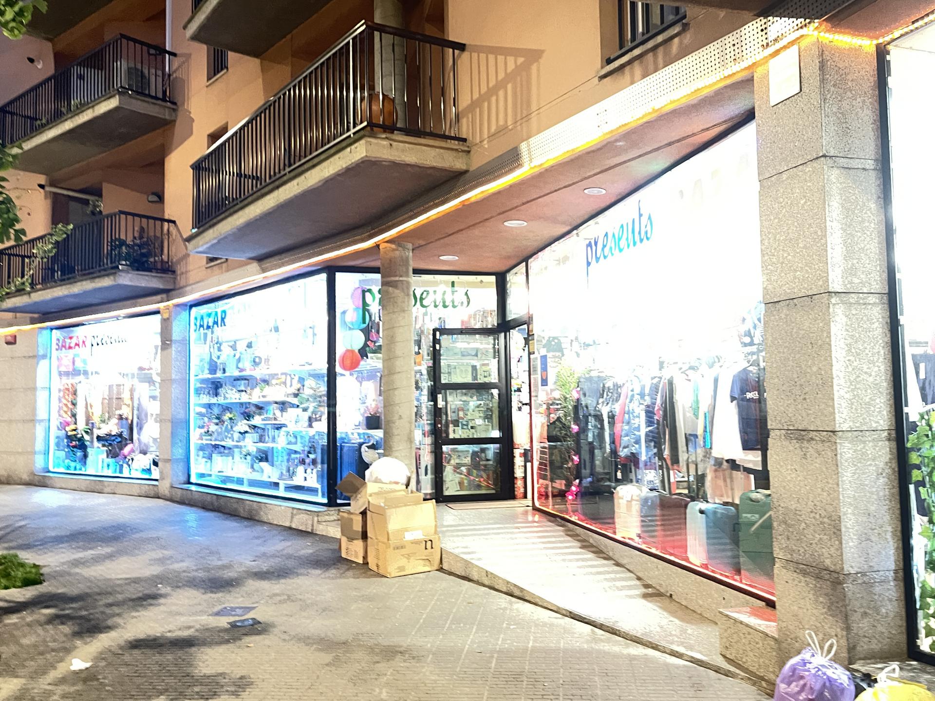 Local comercial – Manlleu 356.00 m2 photo5