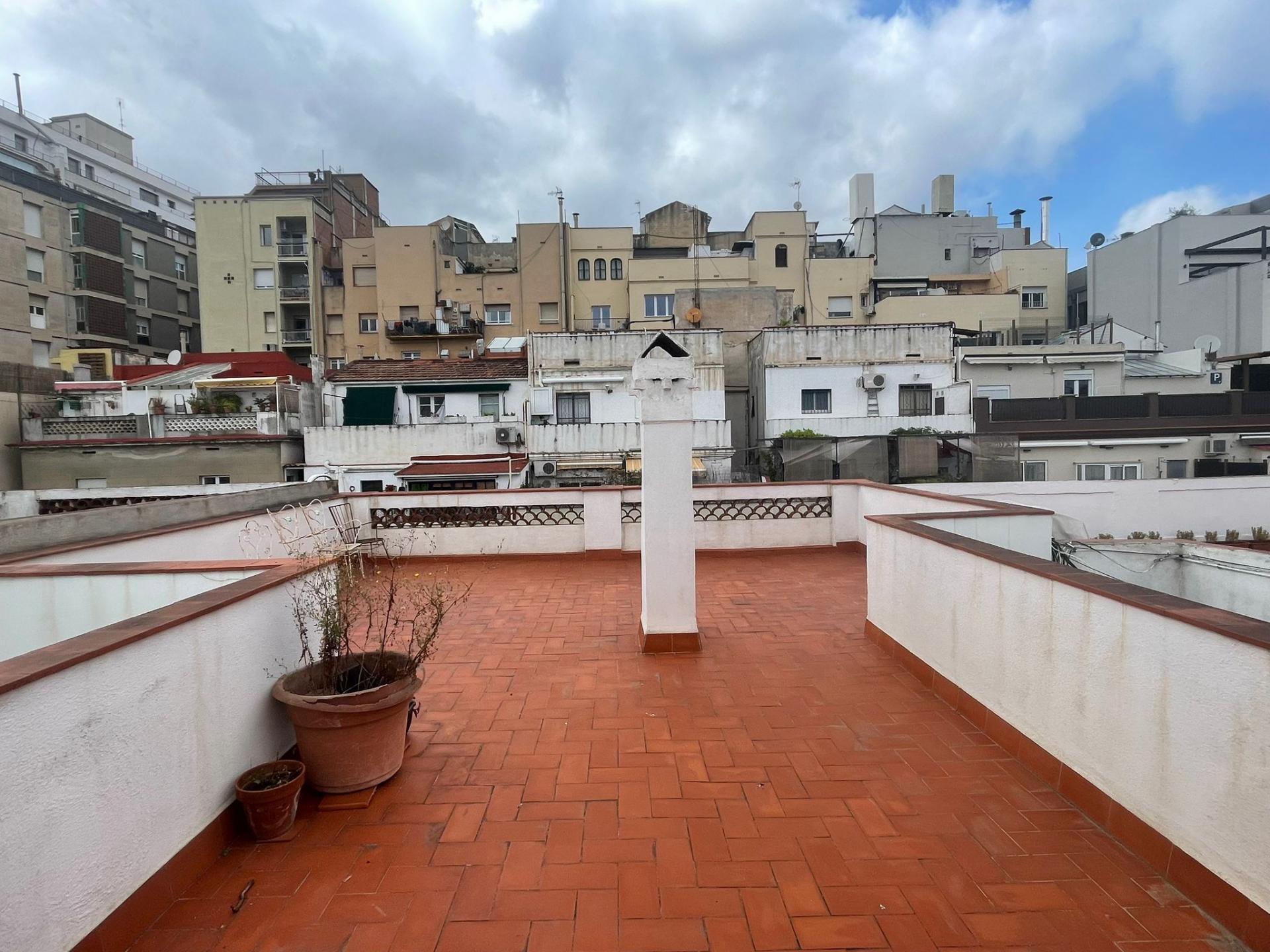 Piso – Barcelona 67.00 m2 photo26