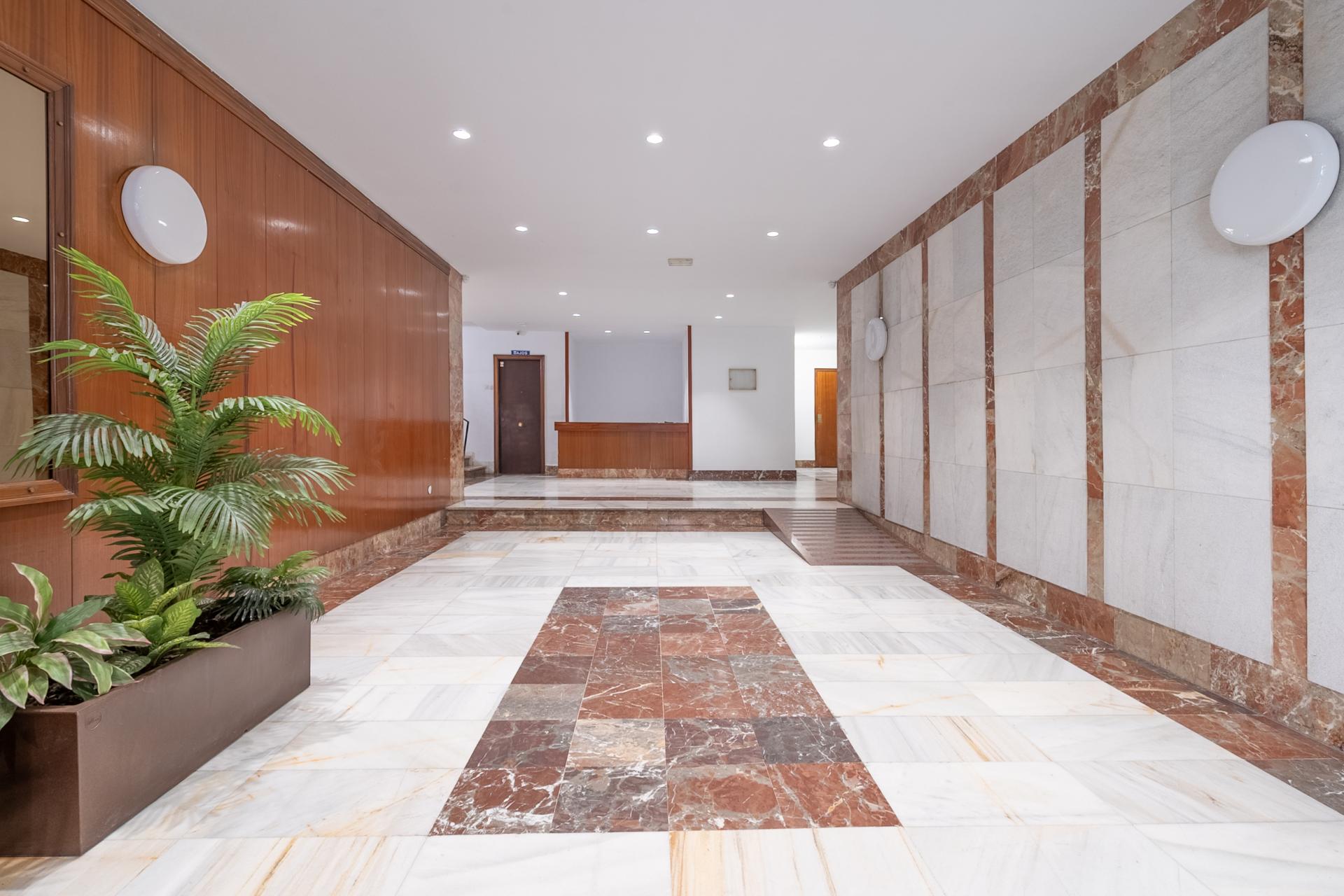 Piso – Barcelona 94.00 m2 photo30