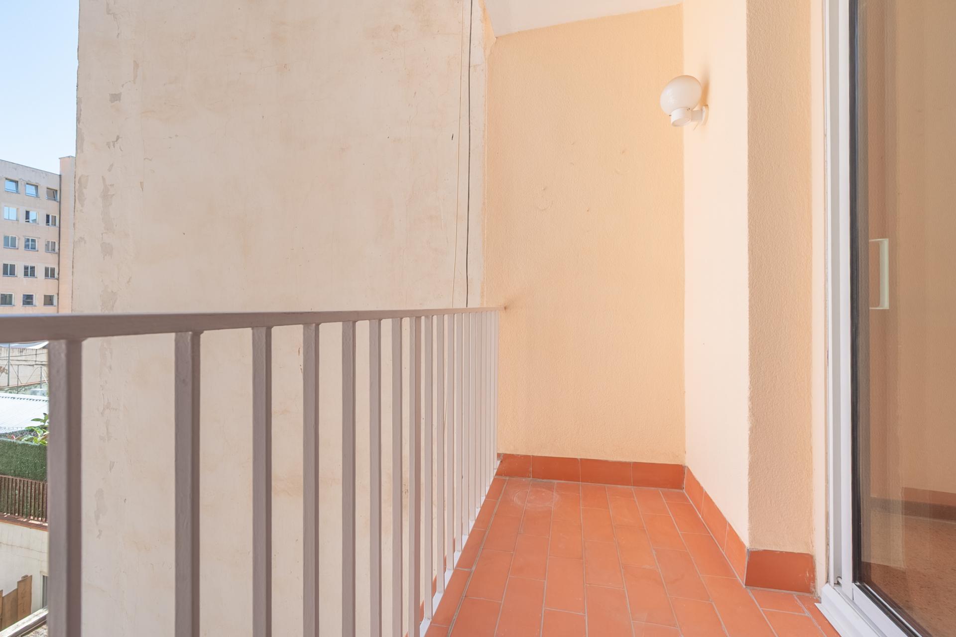 Piso – Barcelona 94.00 m2 photo18