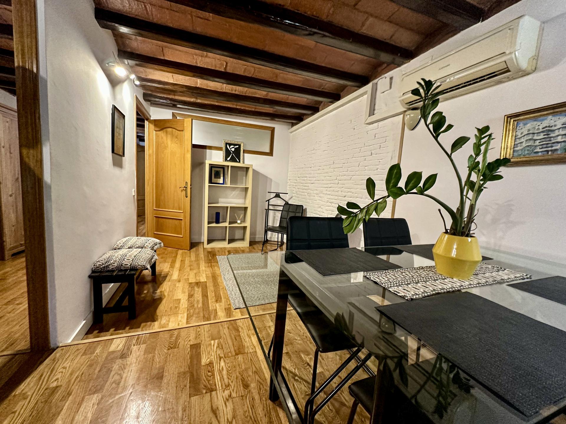 Piso – Barcelona 94.00 m2 photo18