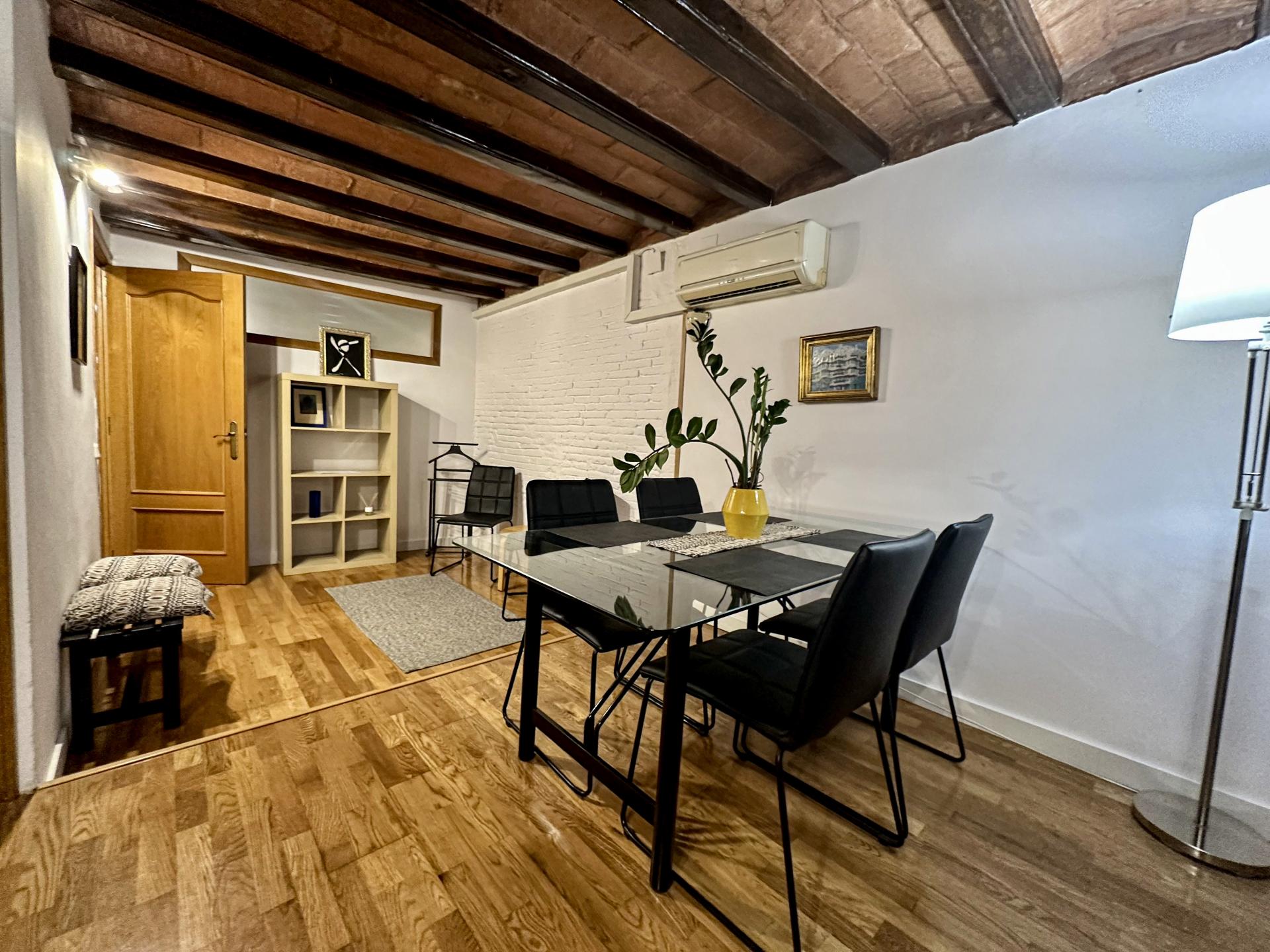 Piso – Barcelona 94.00 m2 photo4