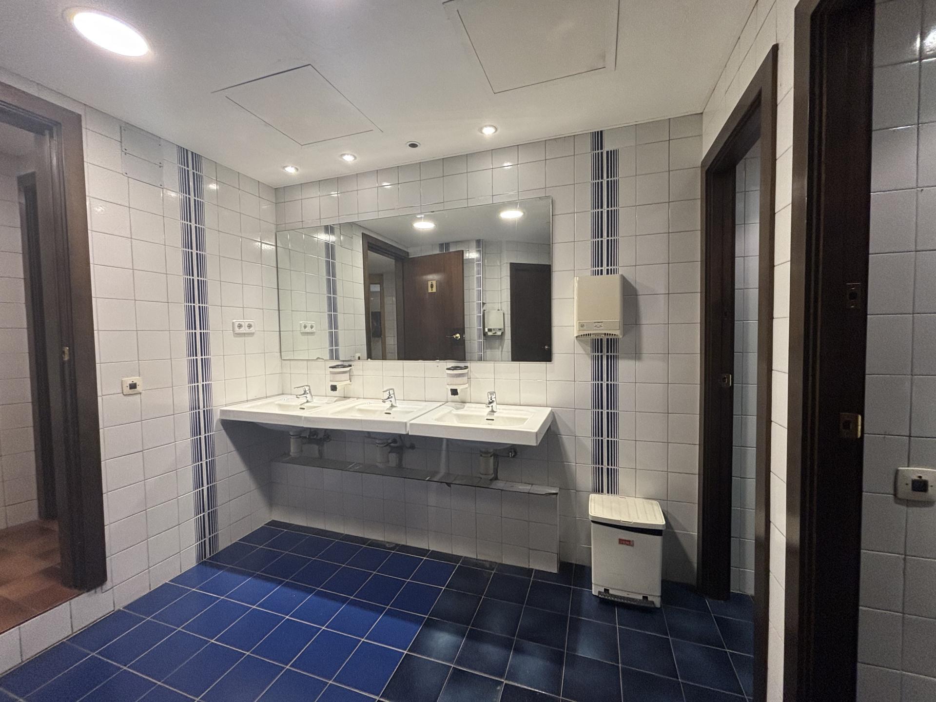 Oficina – Barcelona 80.00 m2 photo23