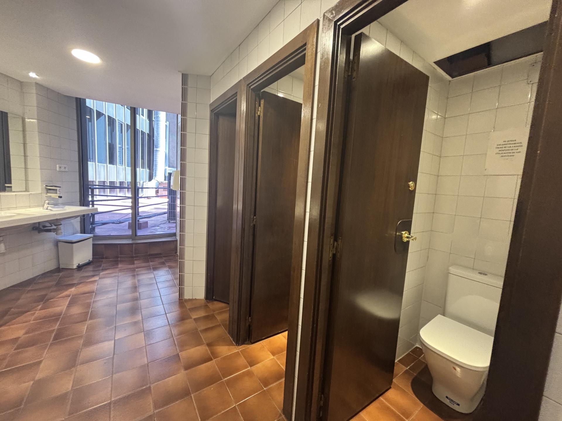 Oficina – Barcelona 80.00 m2 photo20