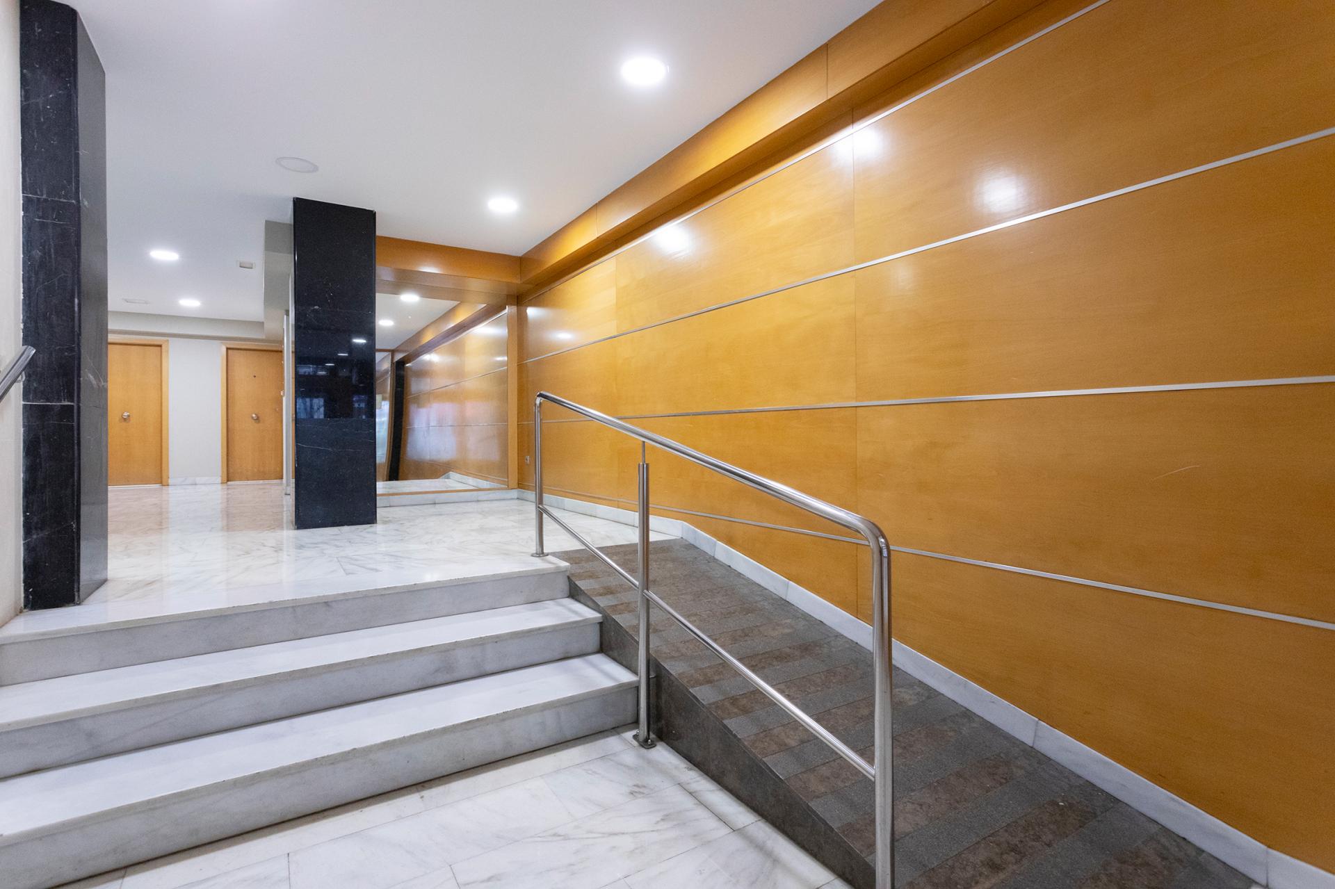 Piso – Barcelona 77.00 m2 photo28