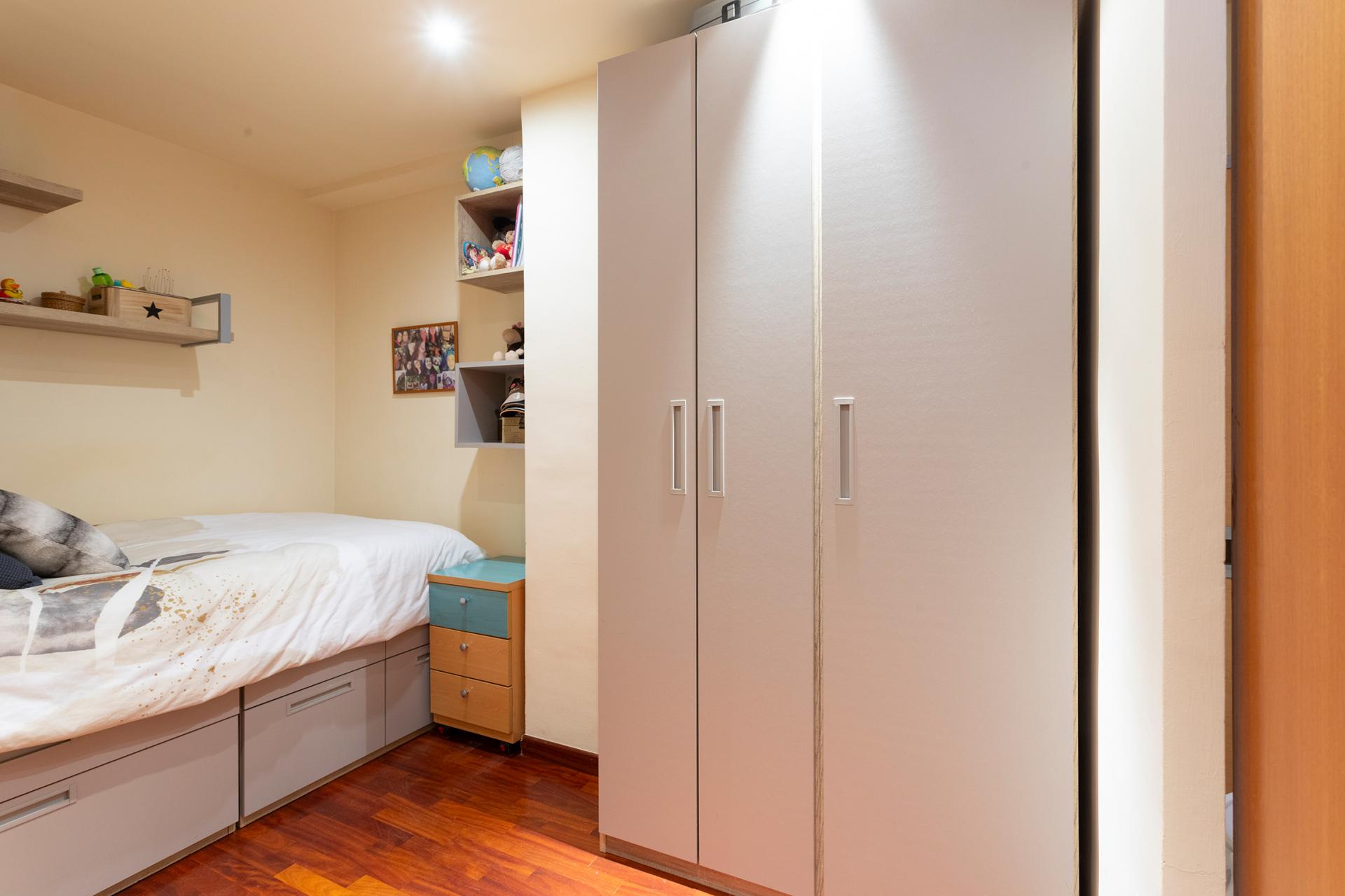 Piso – Barcelona 77.00 m2 photo18