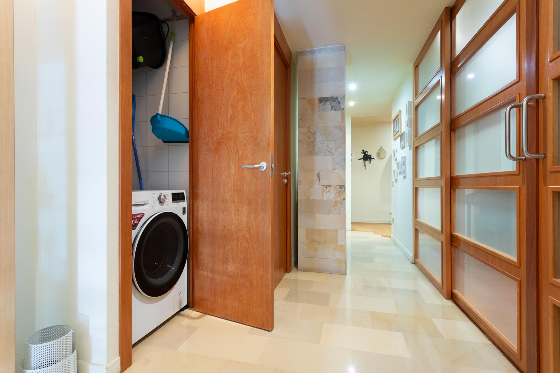 Piso – Barcelona 77.00 m2 photo24