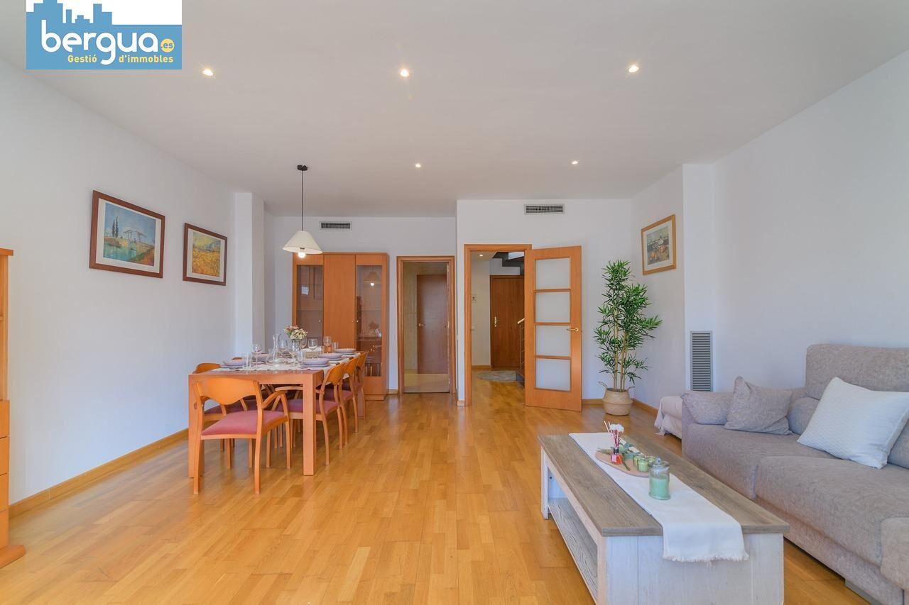 Otras casas – Castelldefels 180.00 m2 photo15