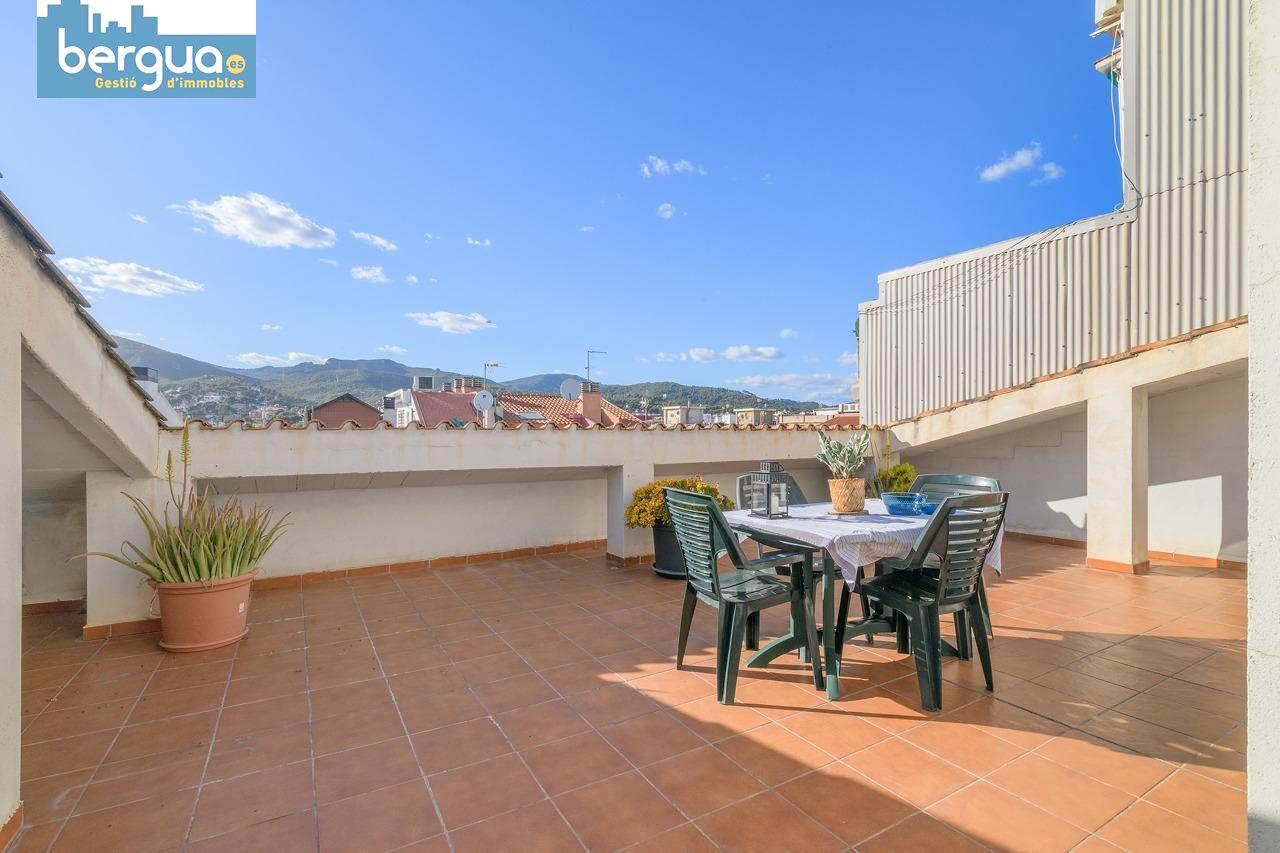 Otras casas – Castelldefels 180.00 m2 photo3