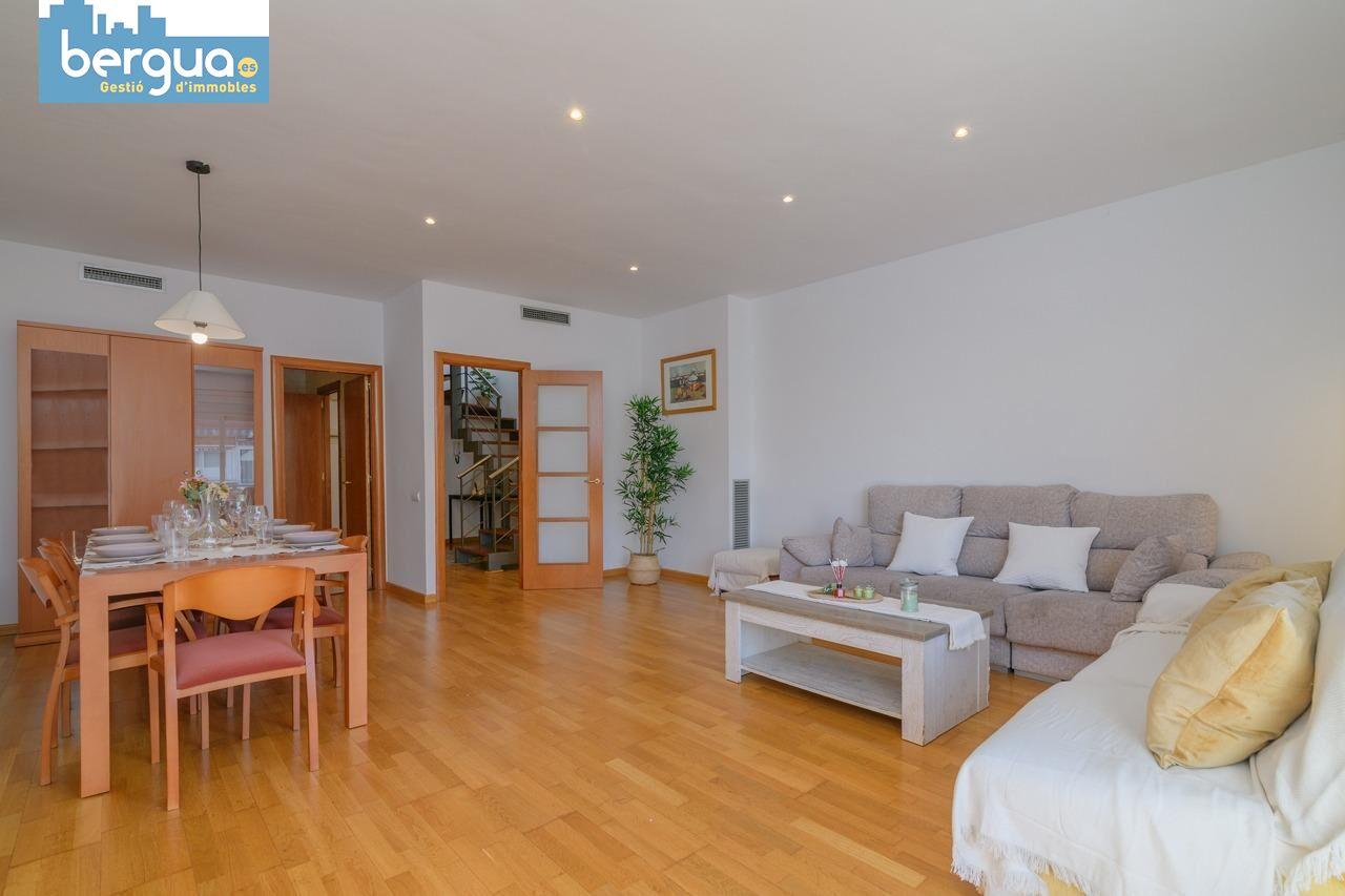 Otras casas – Castelldefels 180.00 m2 photo14