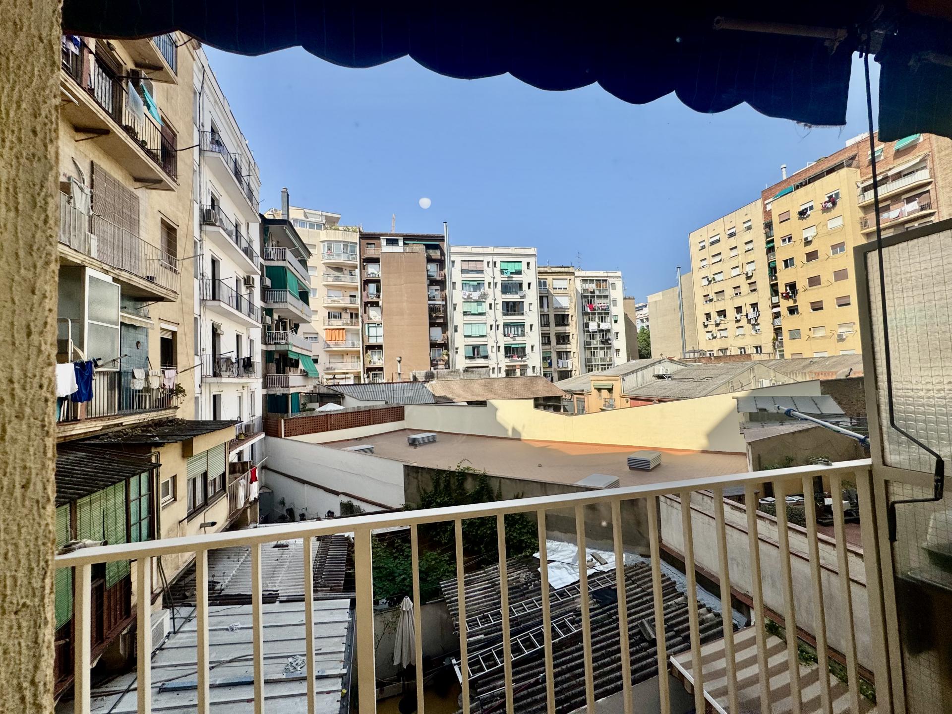Pis – Barcelona 92.00 m2 photo11