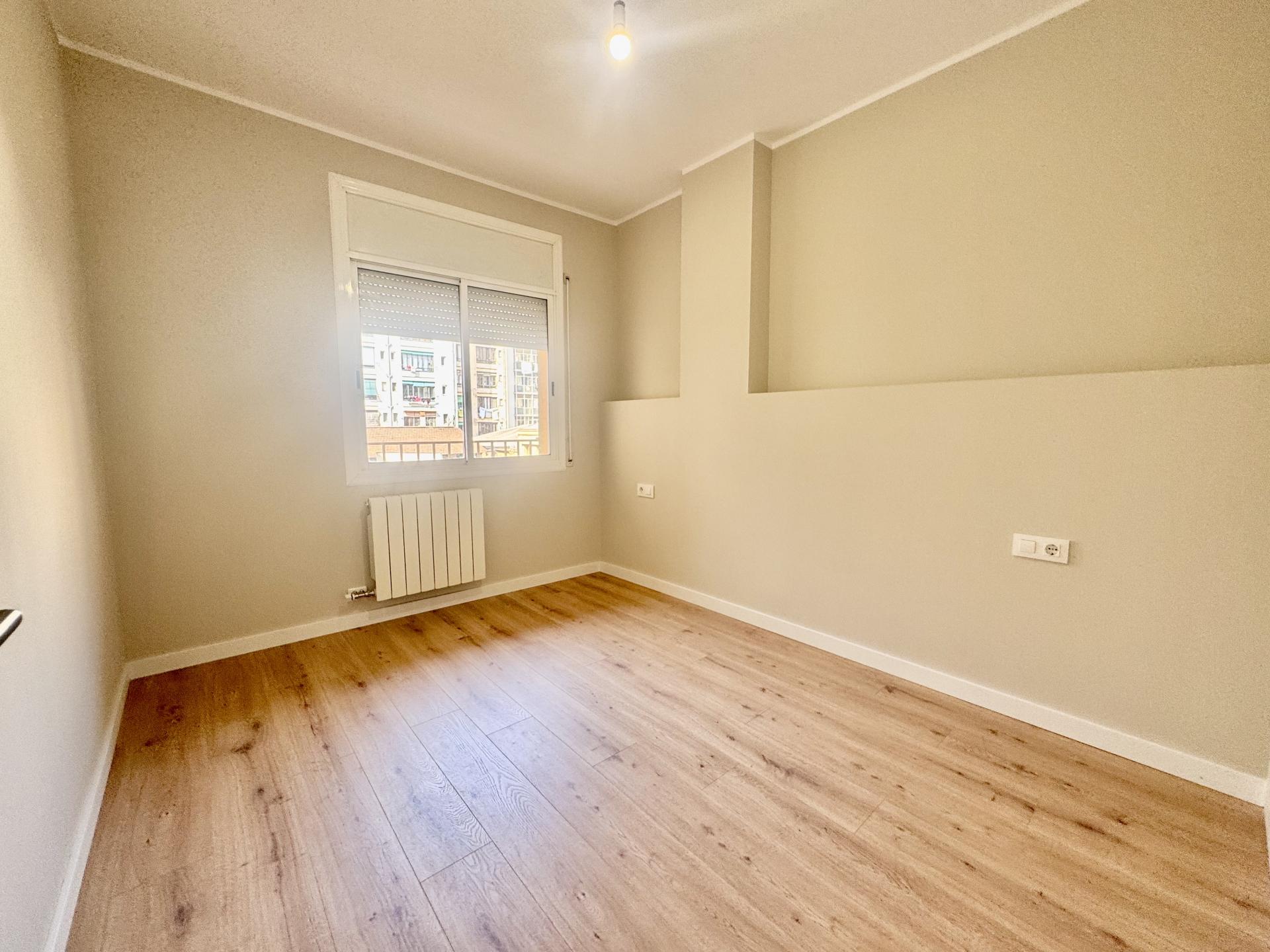 Pis – Barcelona 92.00 m2 photo8