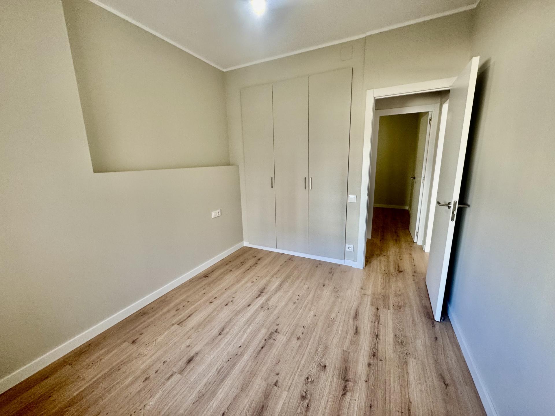 Pis – Barcelona 92.00 m2 photo9
