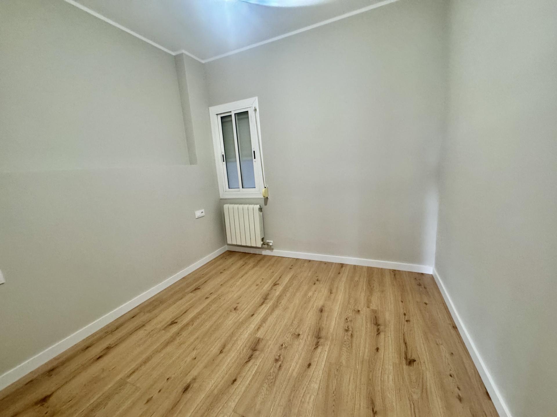 Pis – Barcelona 92.00 m2 photo12
