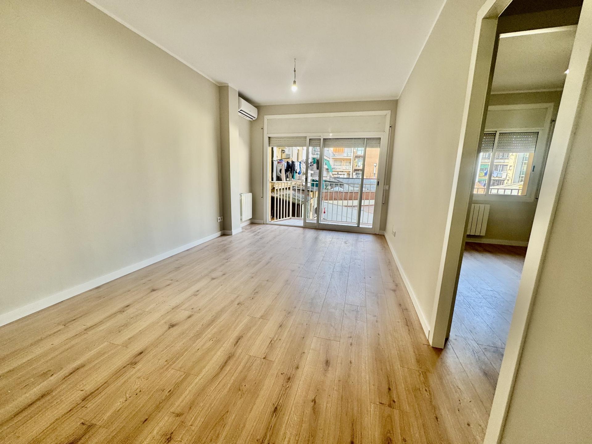 Piso – Barcelona 70.00 m2 photo3