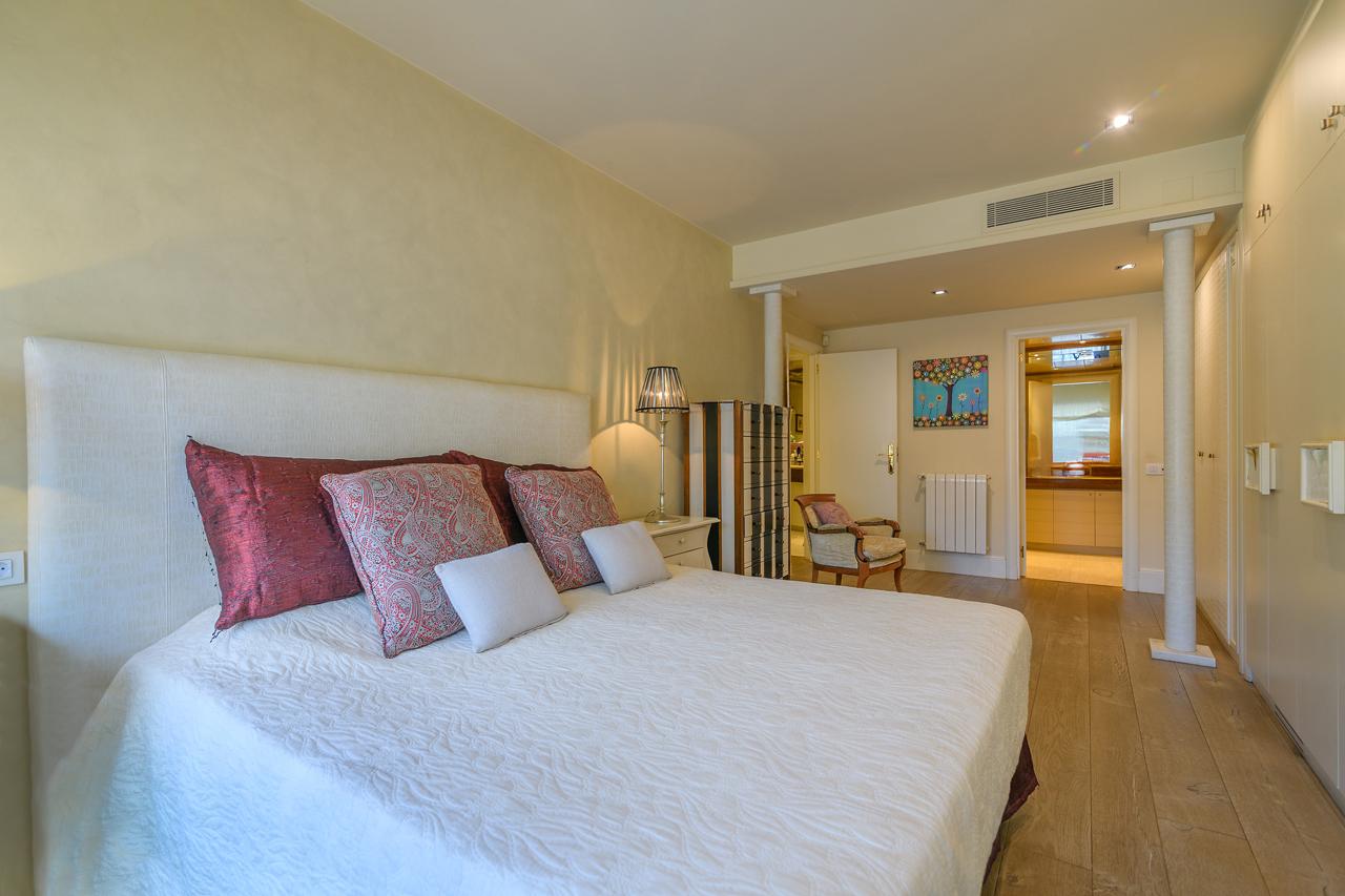 Piso – Barcelona 200.00 m2 photo26