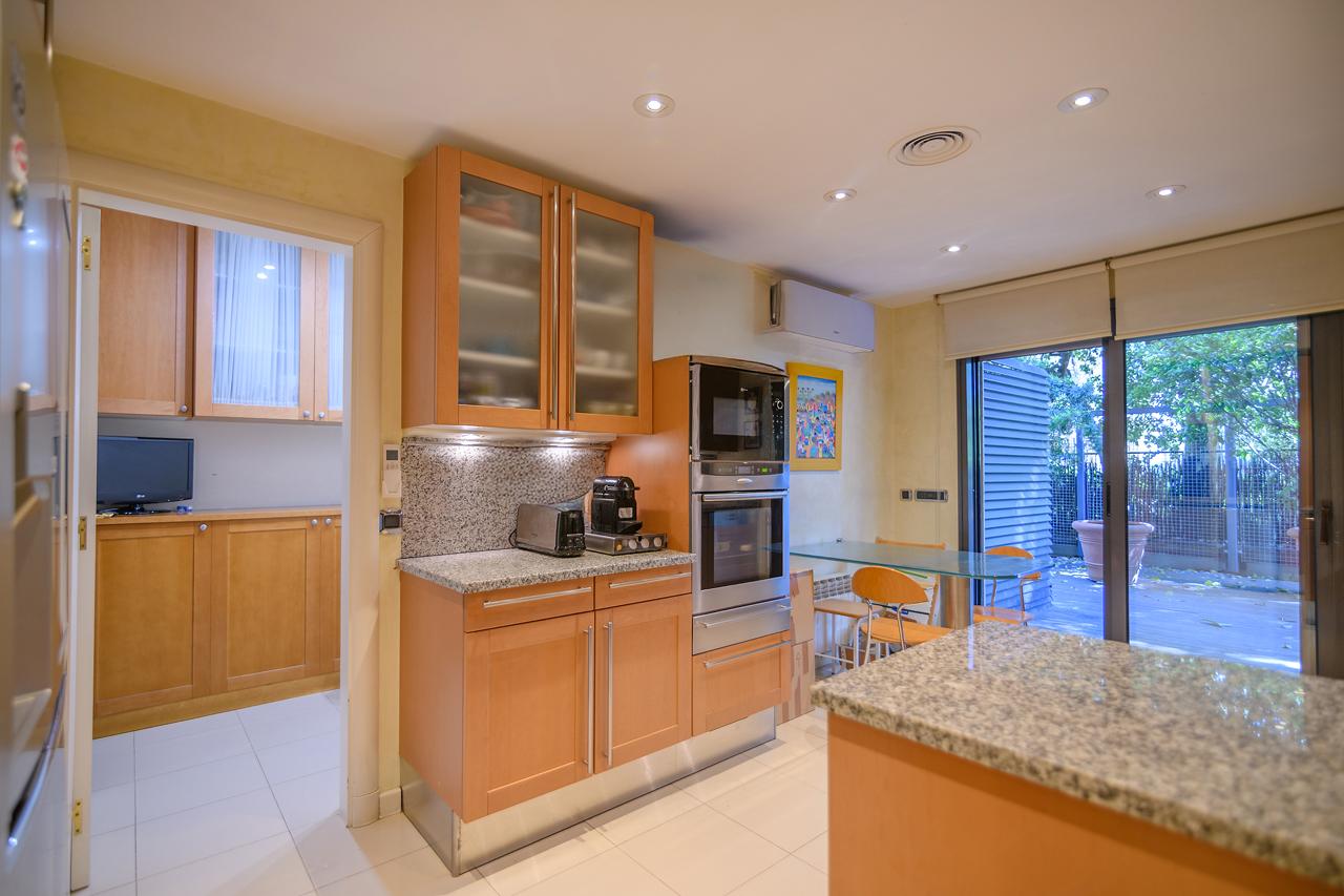 Piso – Barcelona 200.00 m2 photo51