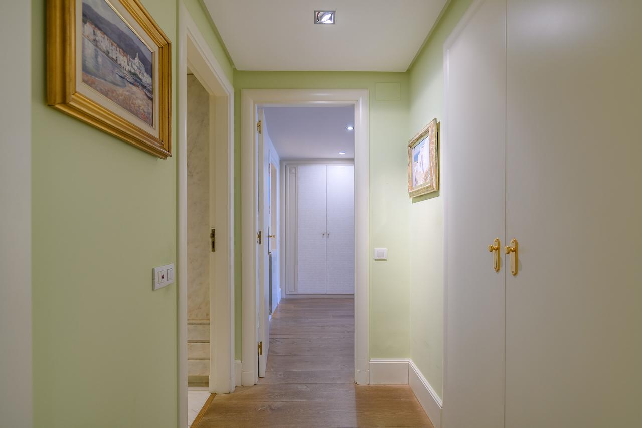 Piso – Barcelona 200.00 m2 photo21