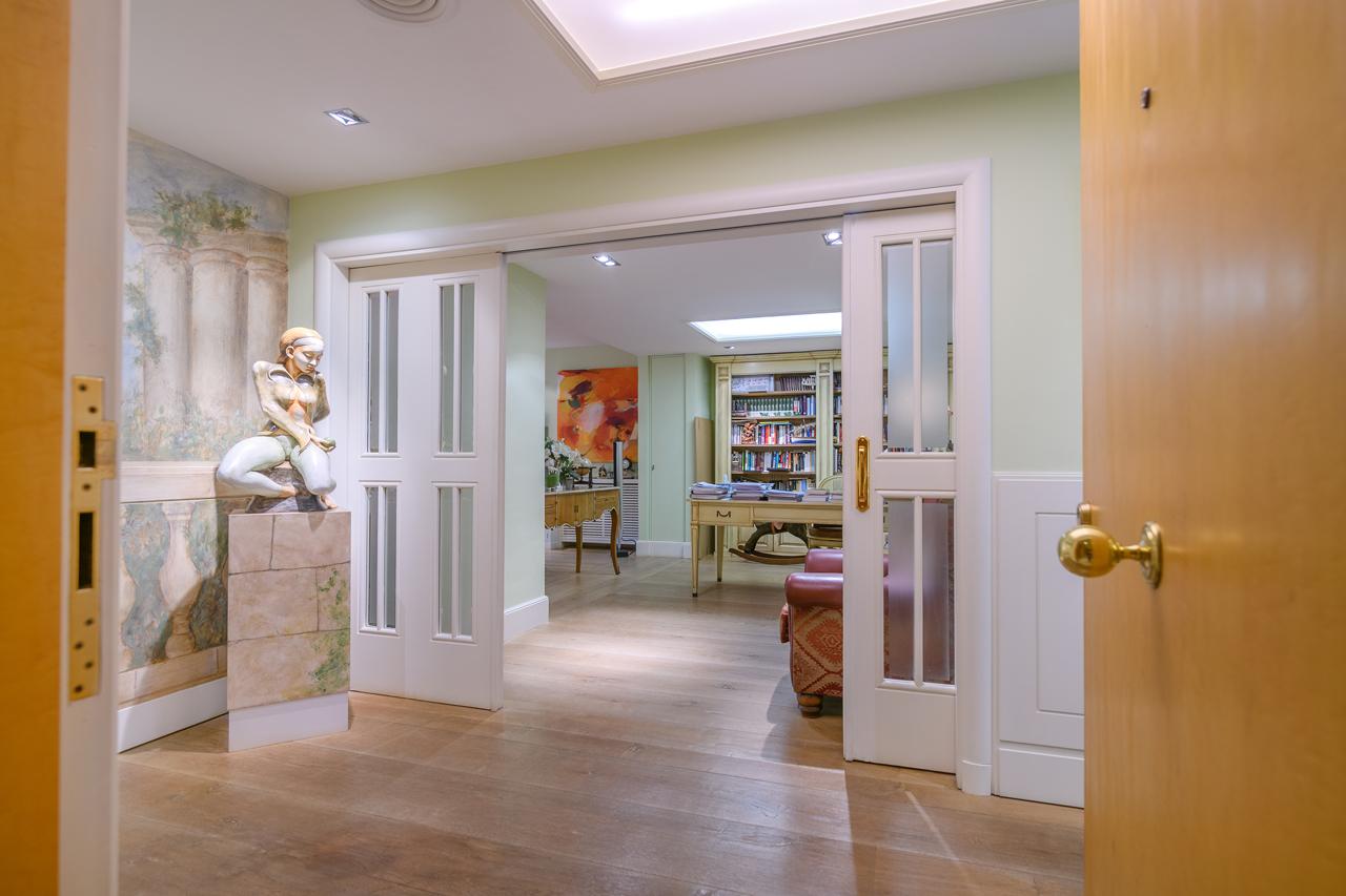 Piso – Barcelona 200.00 m2 photo4
