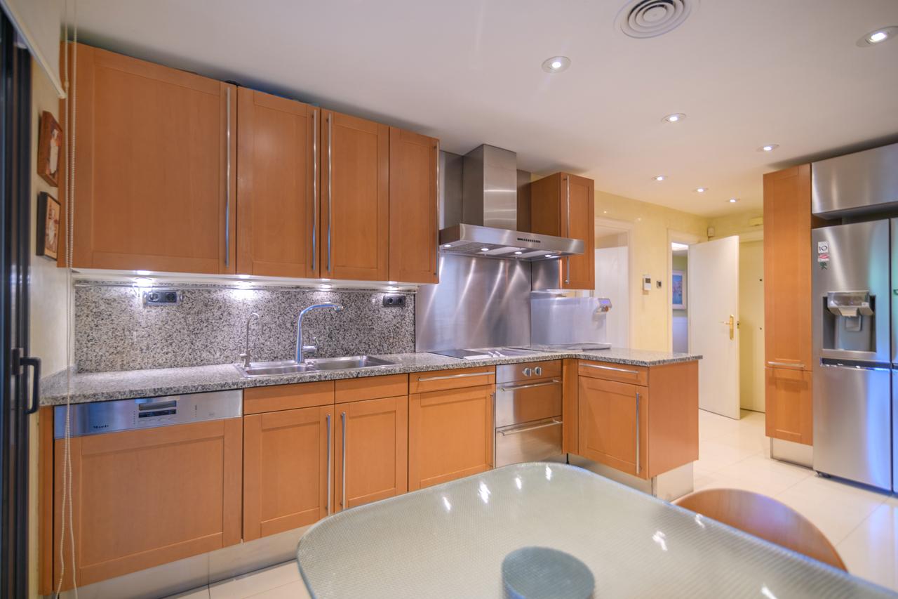 Piso – Barcelona 200.00 m2 photo50