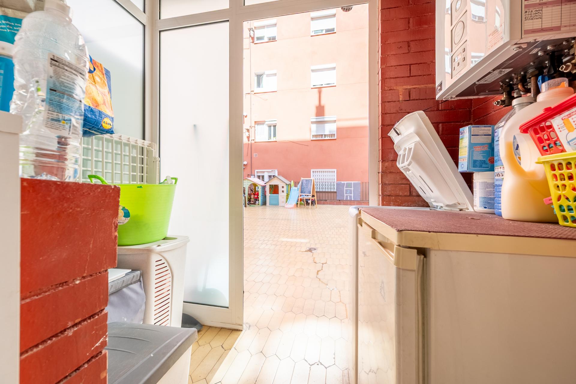 Piso – Barcelona 69.00 m2 photo22