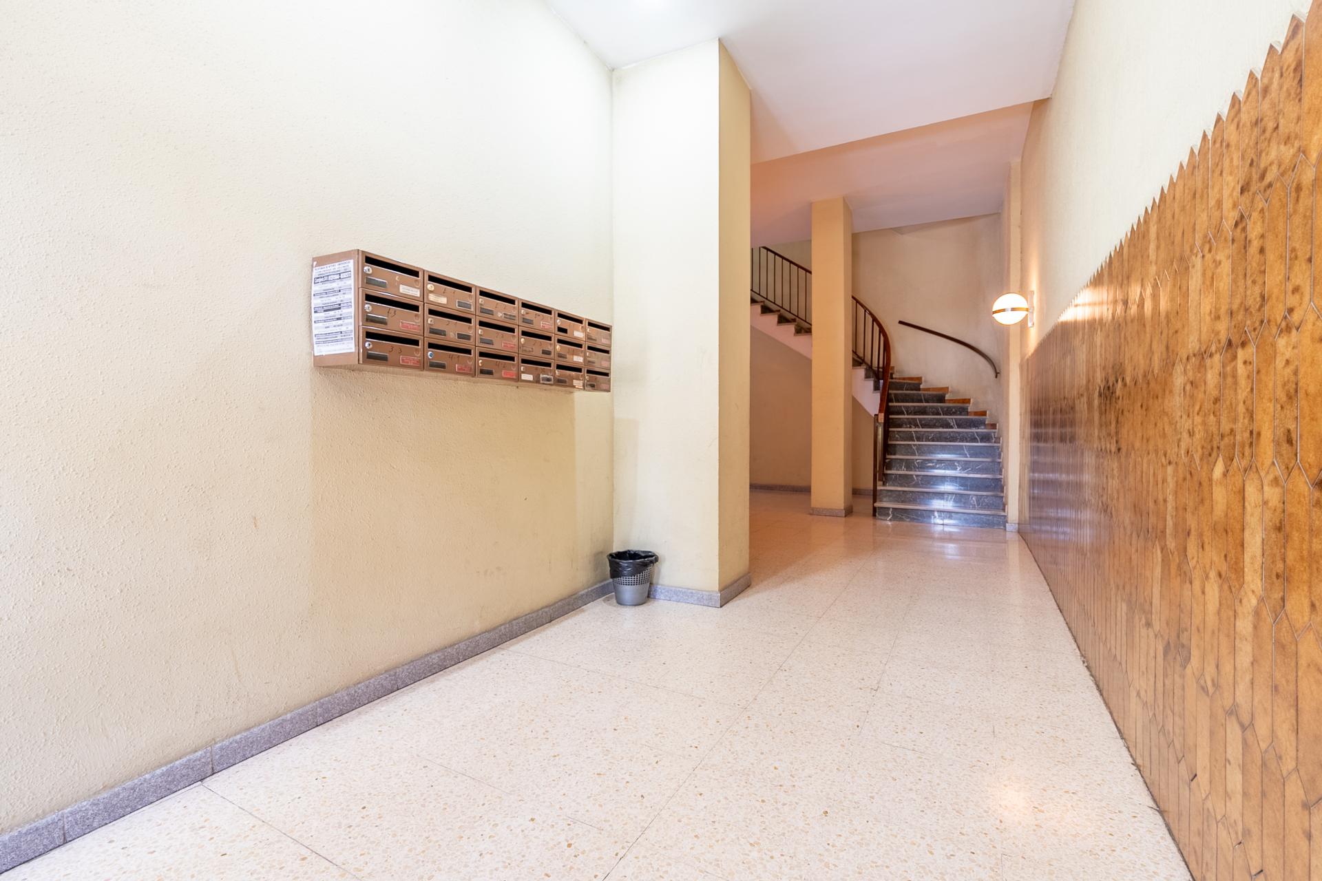 Piso – Barcelona 69.00 m2 photo32