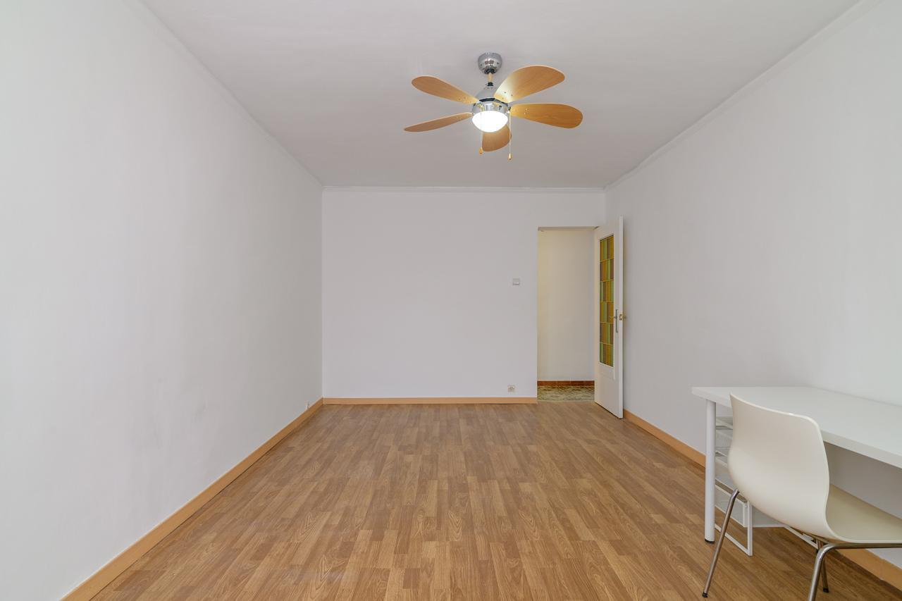 Piso – Barcelona 201.00 m2 photo30