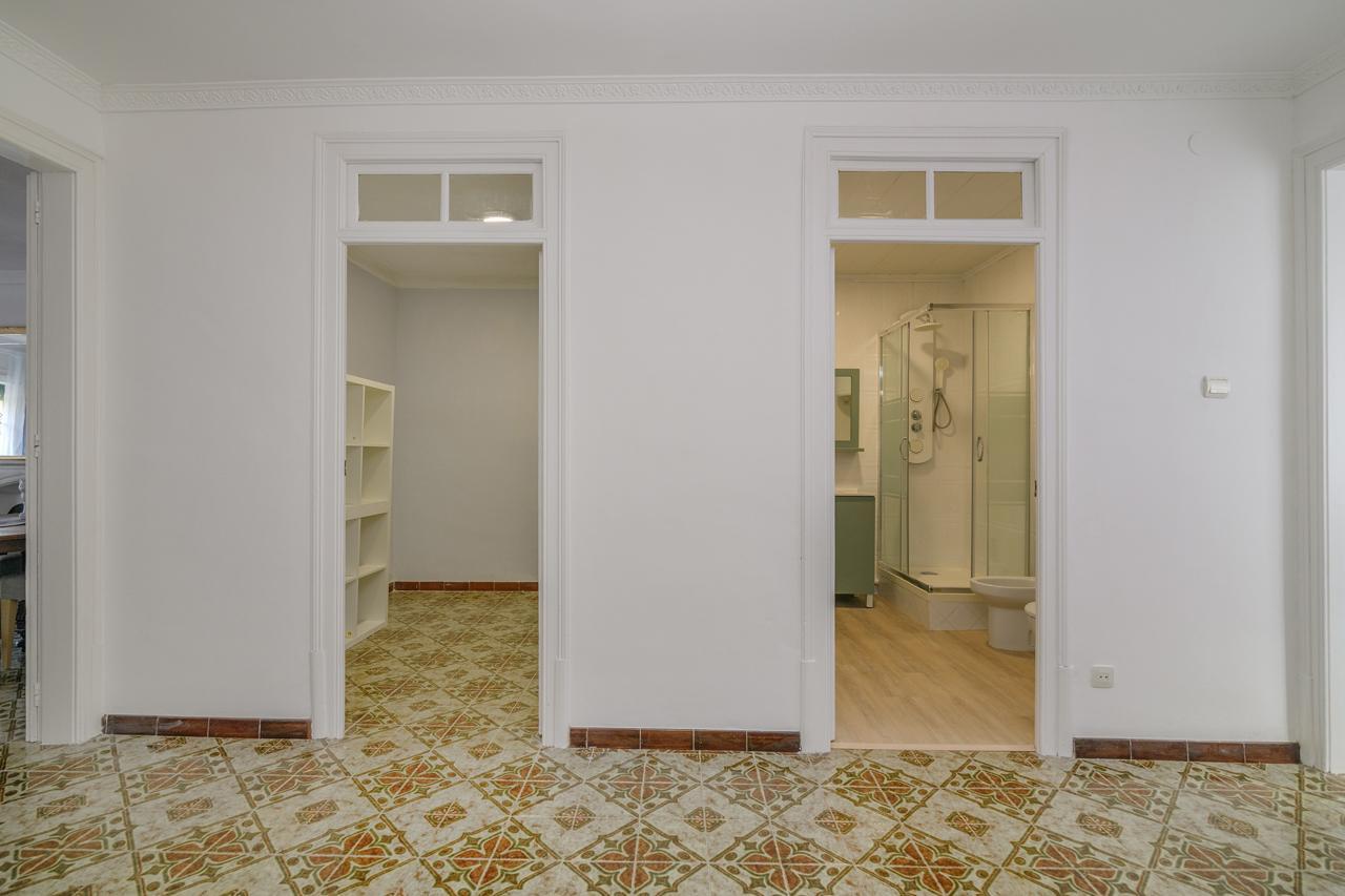 Piso – Barcelona 201.00 m2 photo44