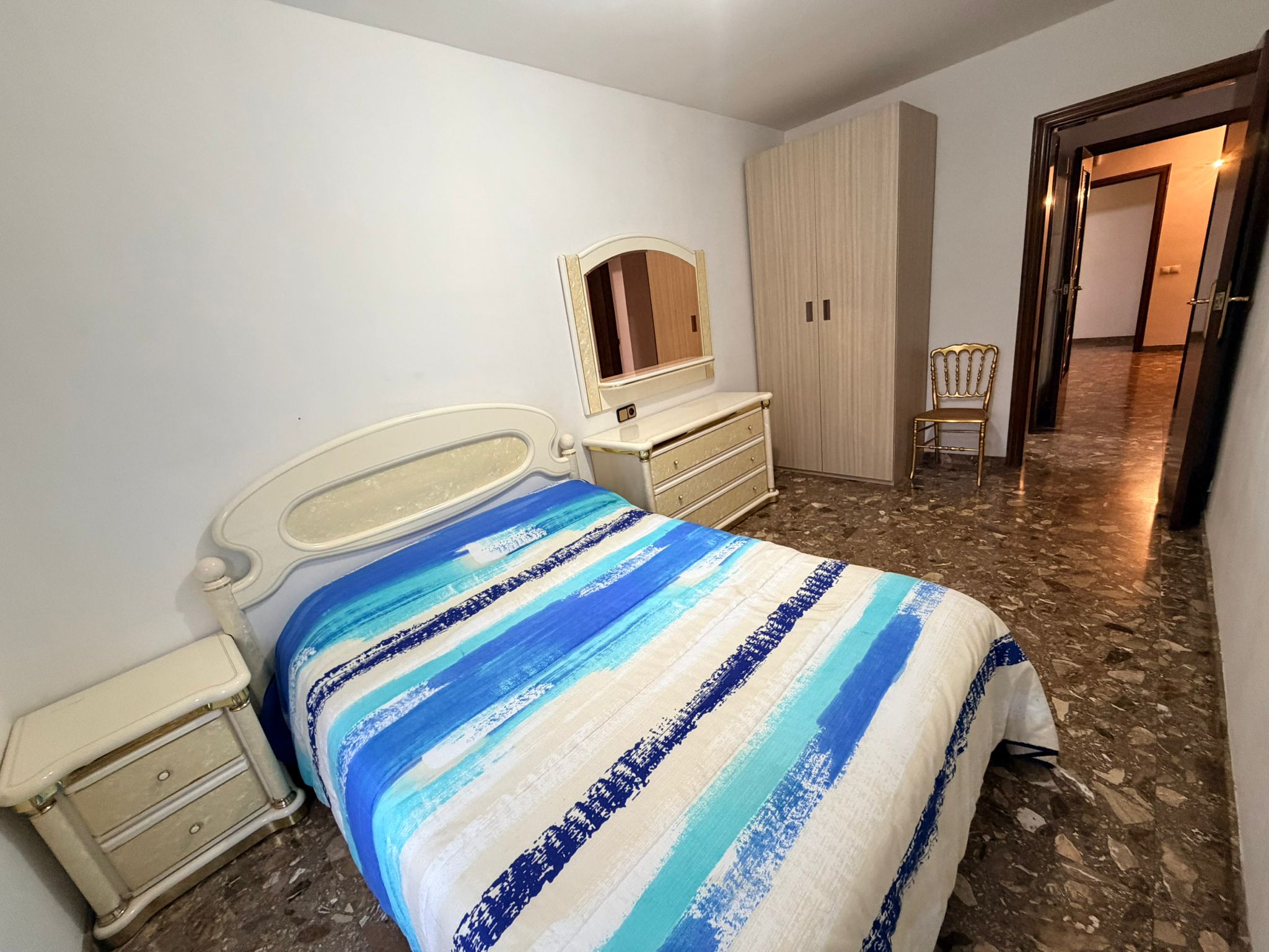 Piso – Hospitalet de Llobregat 60.00 m2 photo16