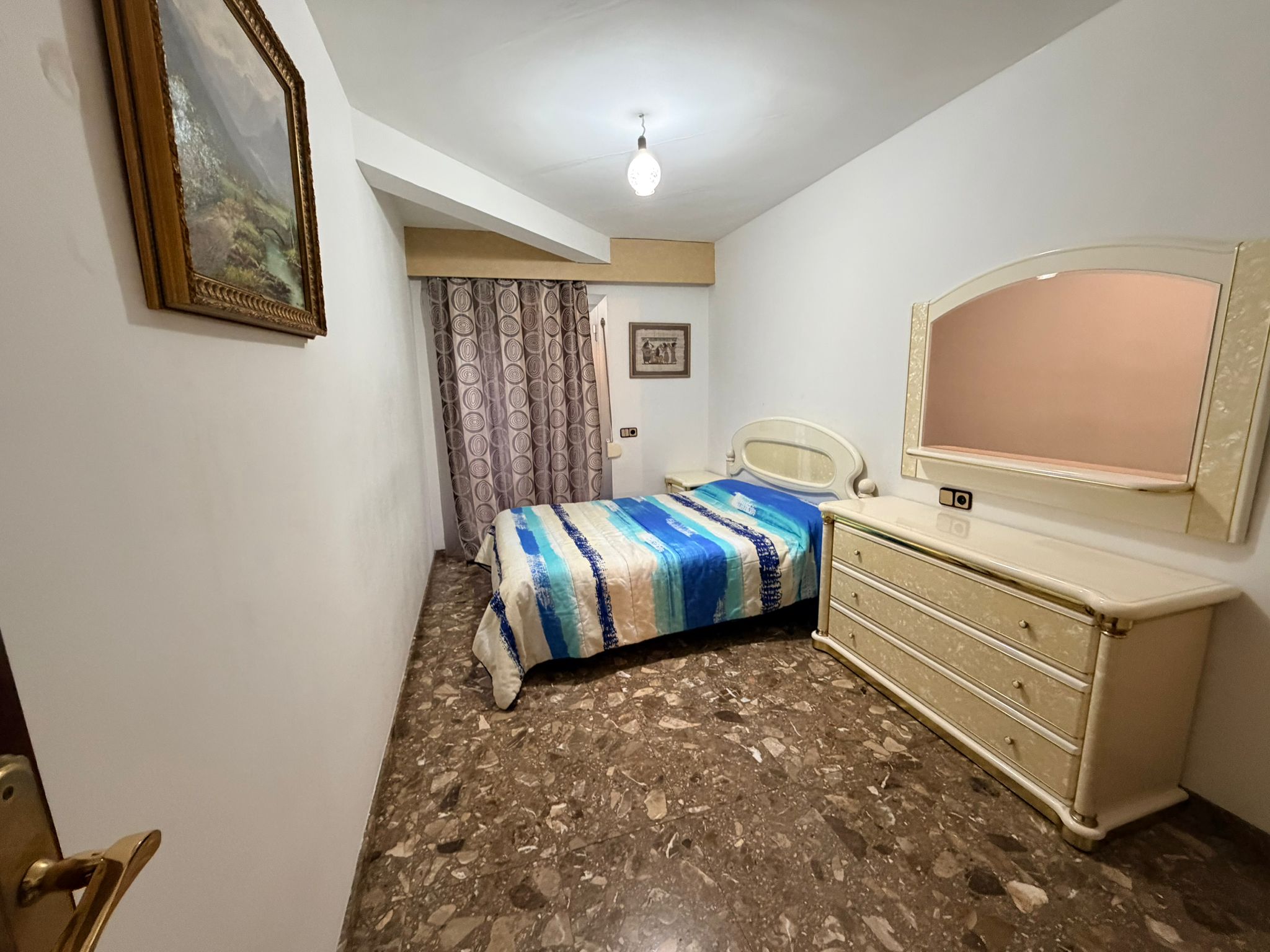 Piso – Hospitalet de Llobregat 60.00 m2 photo10