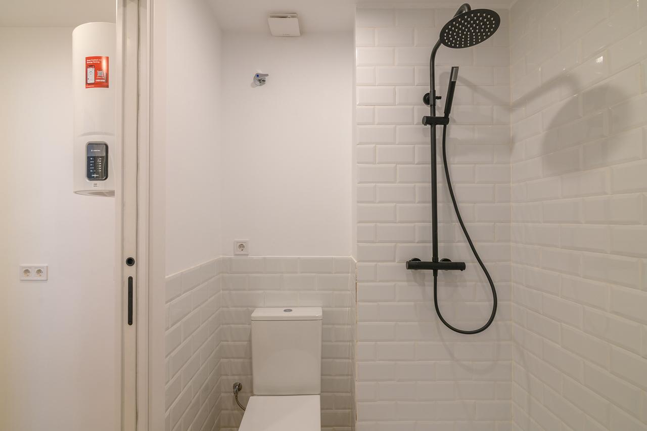 Piso – Barcelona 60.00 m2 photo18