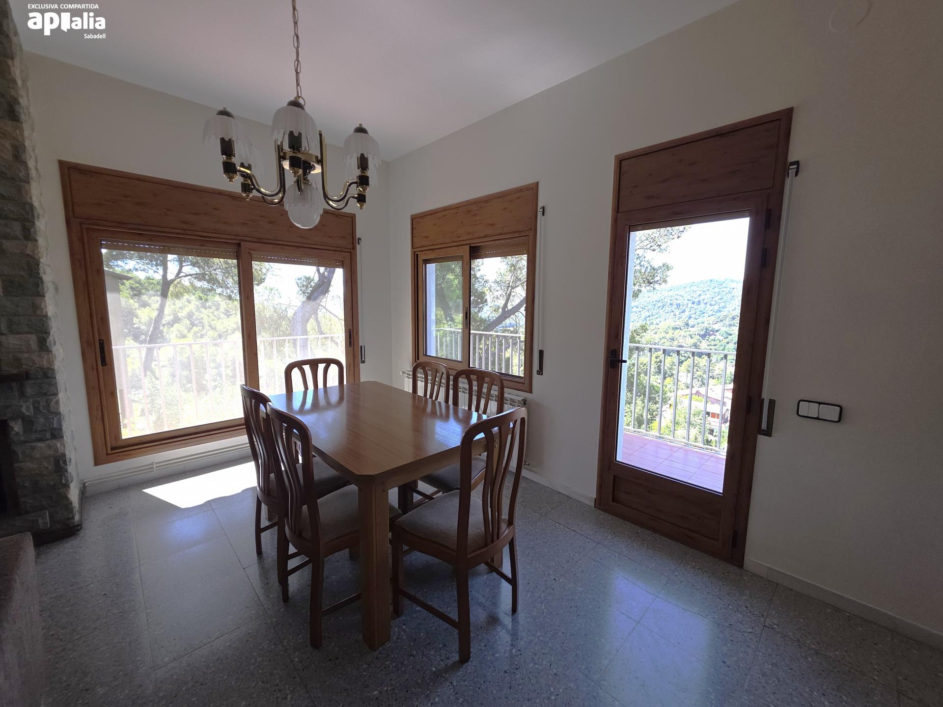 Chalet – Castellar del Vallès 265.00 m2 photo18