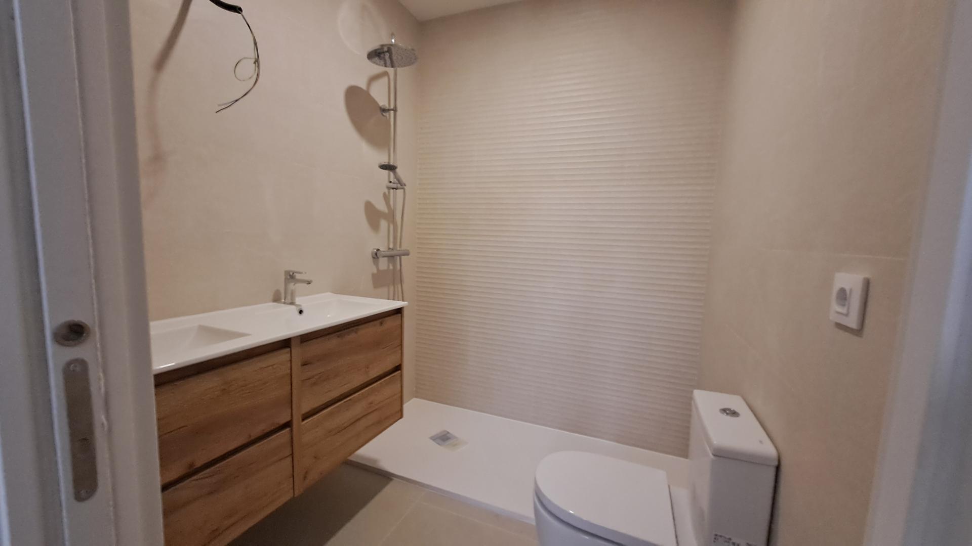 Pis – Cornellà de Llobregat 86.00 m2 photo9