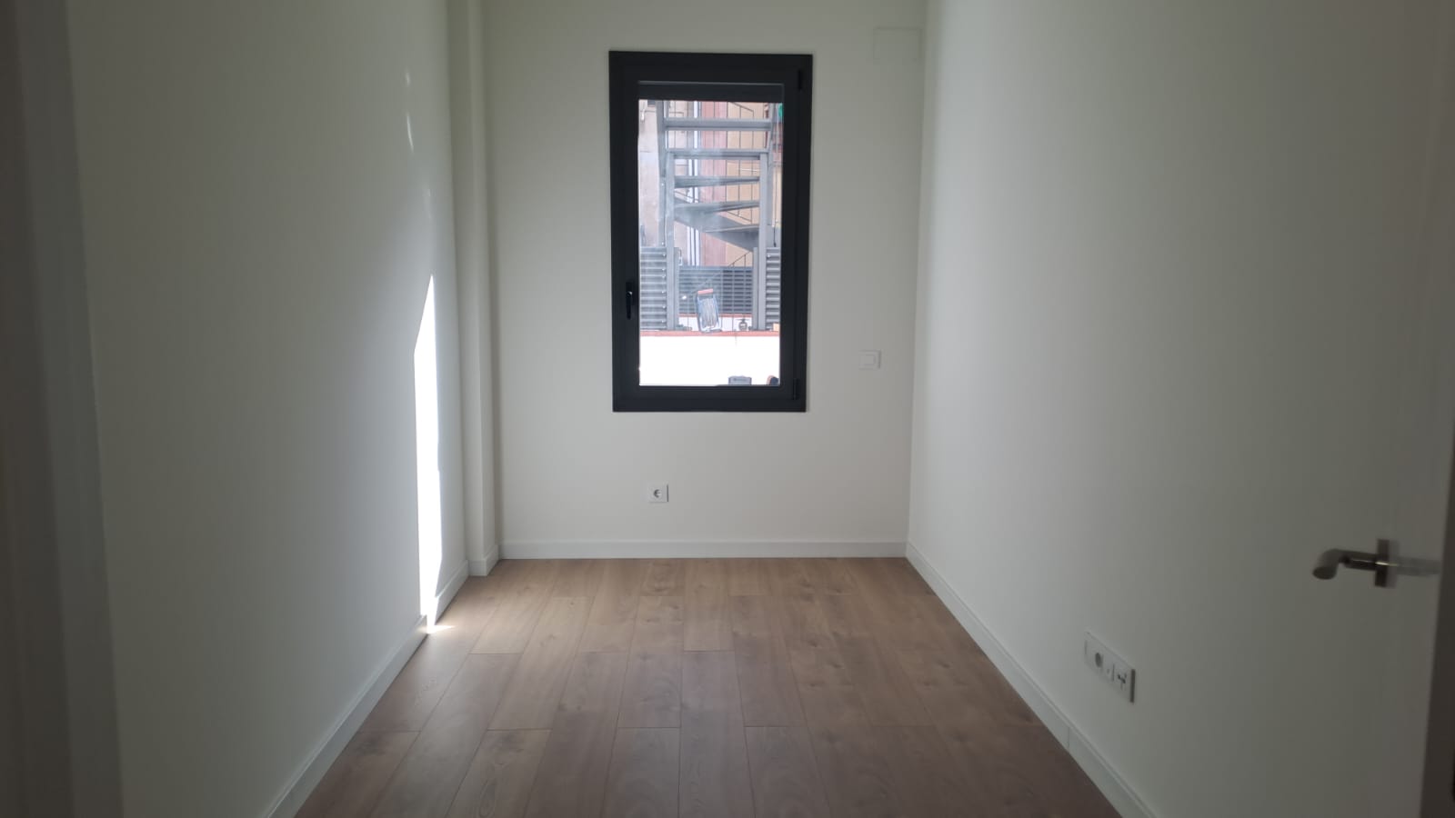 Pis – Cornellà de Llobregat 86.00 m2 photo21