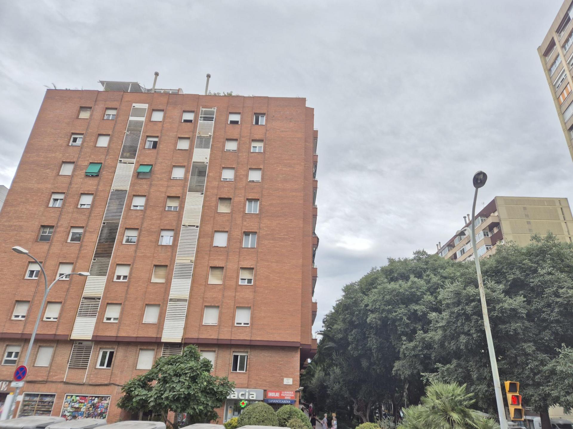 Piso – Barcelona 103.00 m2 photo24