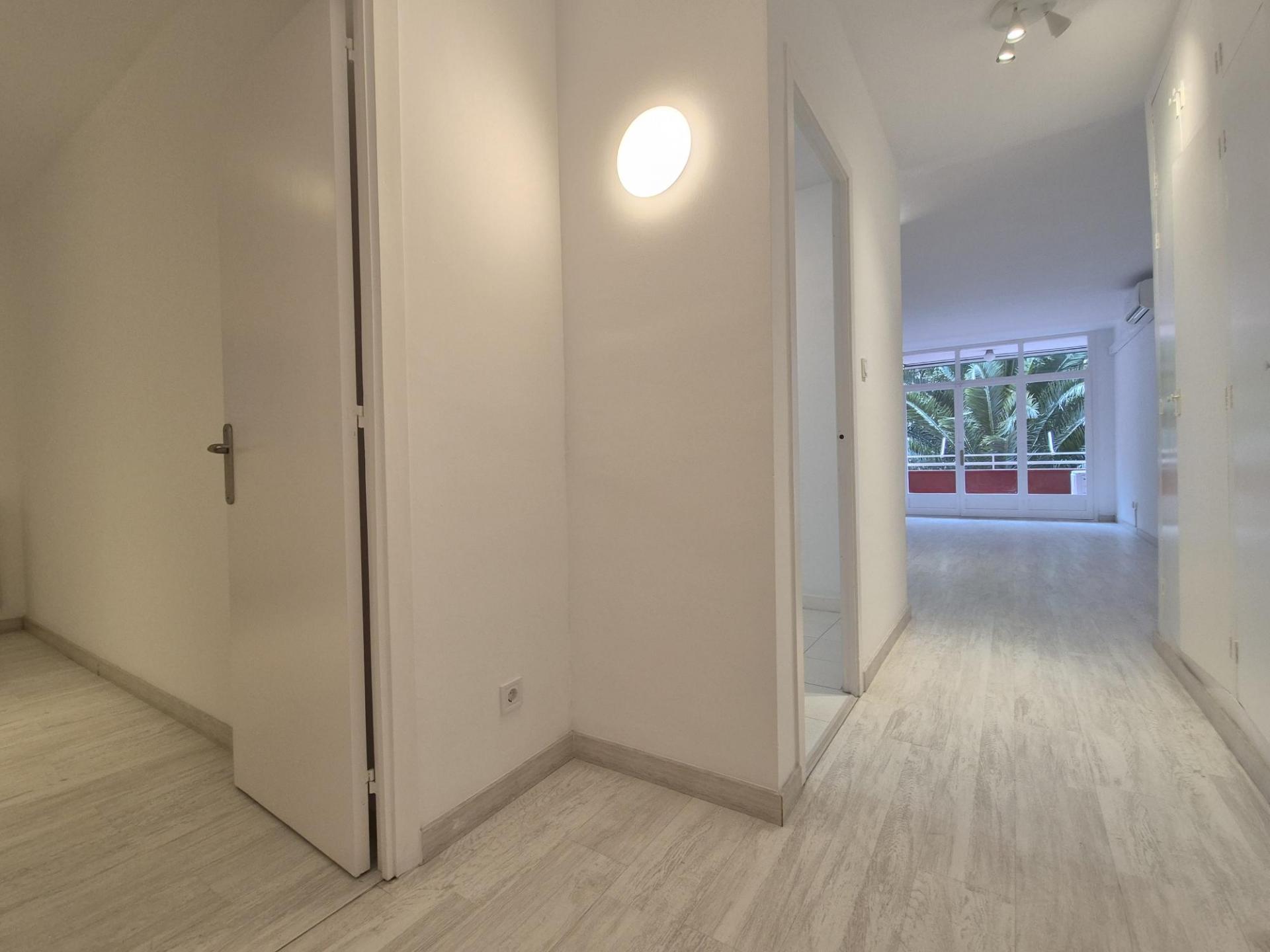 Piso – Barcelona 103.00 m2 photo28